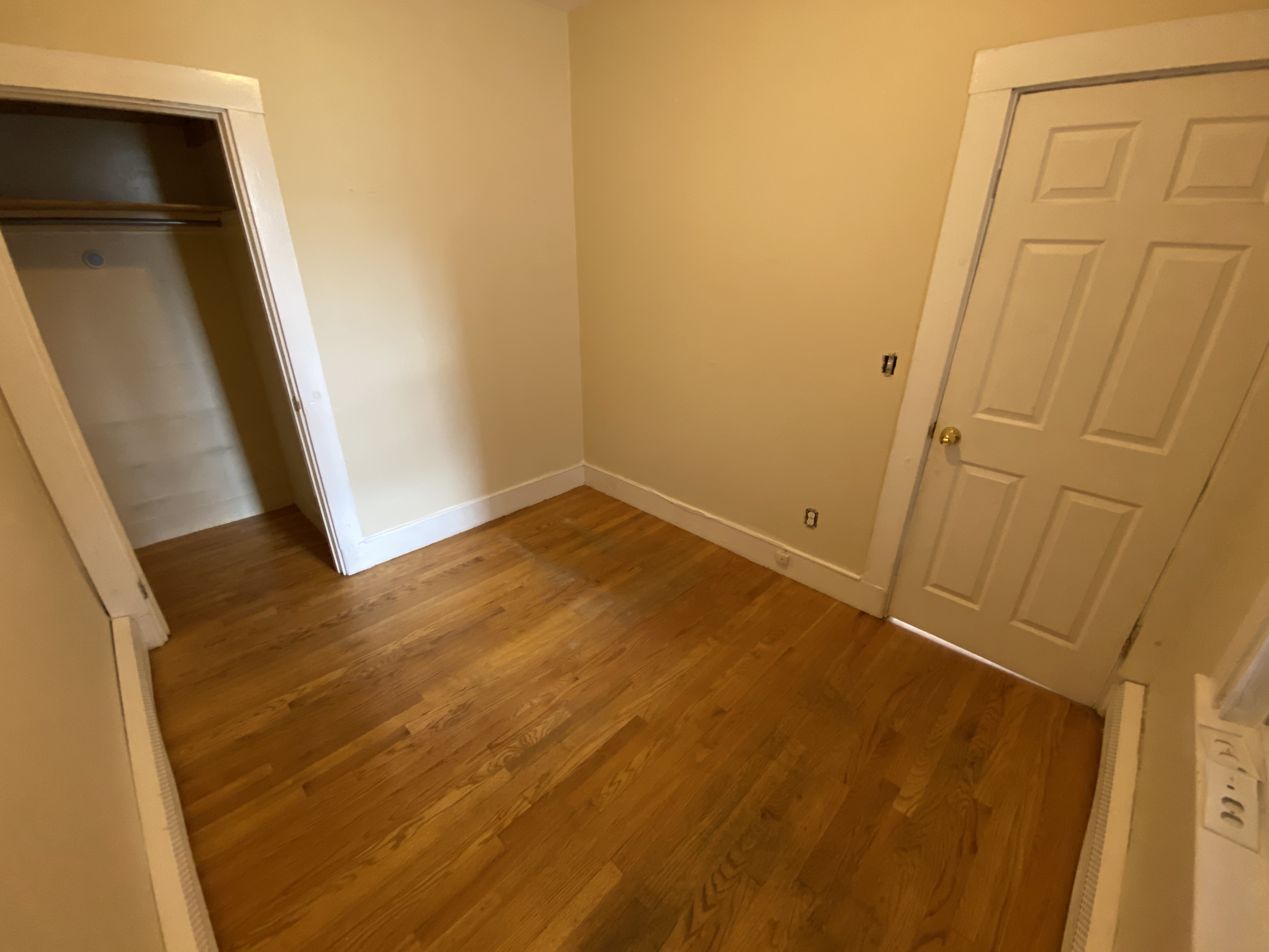 3 bed, 1 bath apartment for rent at 66 Middle St Unit 21, South Boston — photo 19 of 25