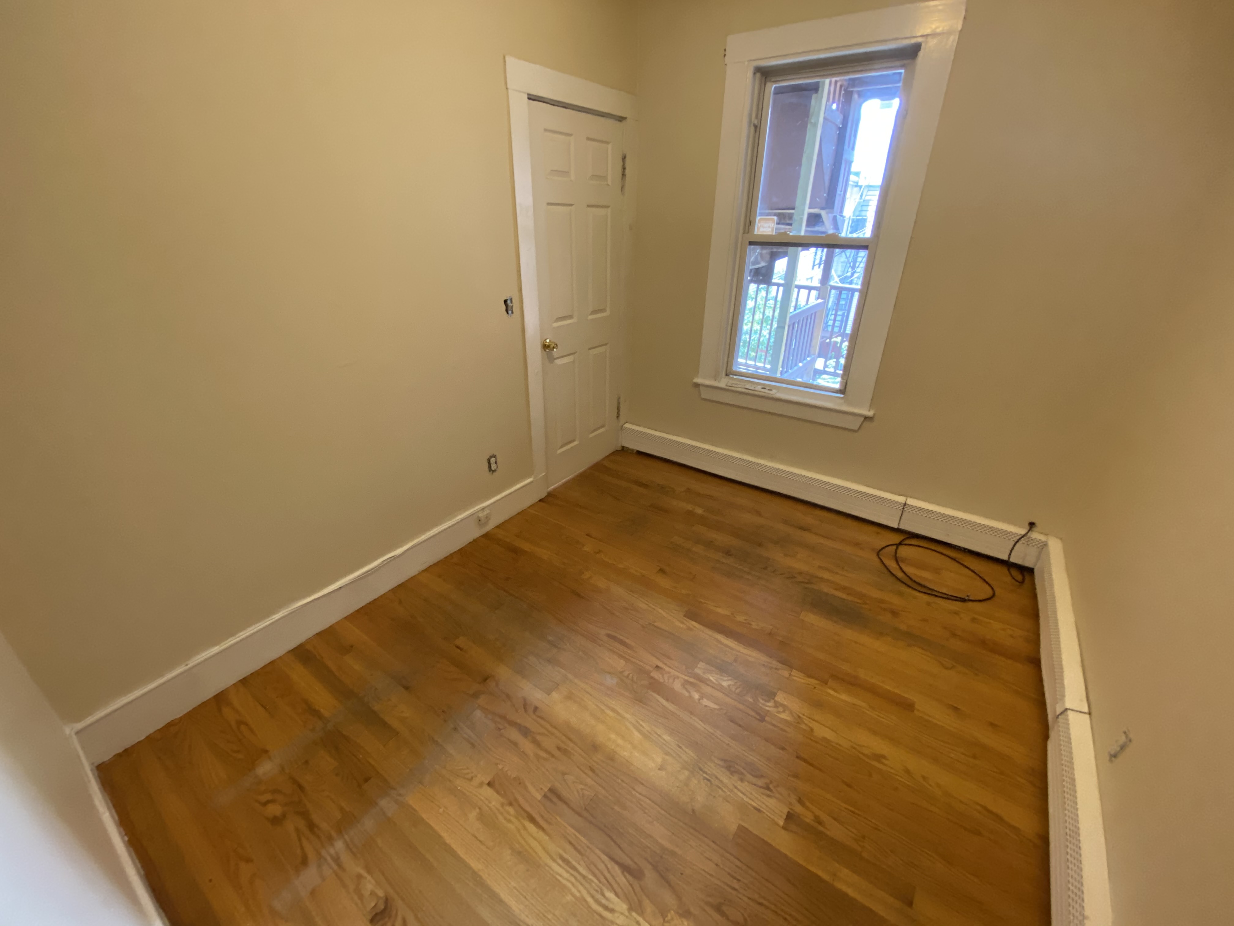 3 bed, 1 bath apartment for rent at 66 Middle St Unit 21, South Boston — photo 20 of 25