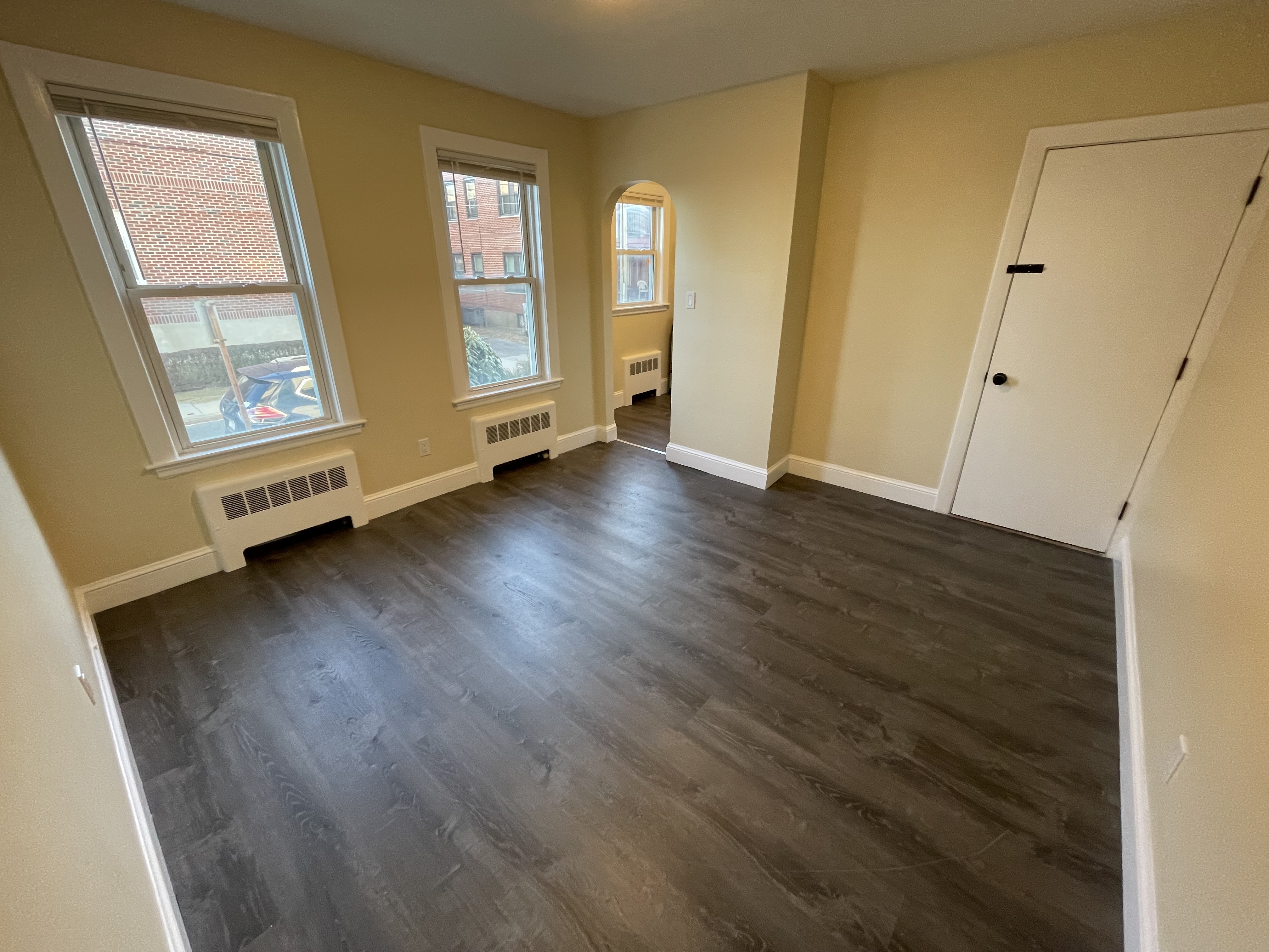 2 bed, 1 bath apartment for rent at 87 Winthrop Shore Dr Unit 22, Winthrop — photo 1 of 20
