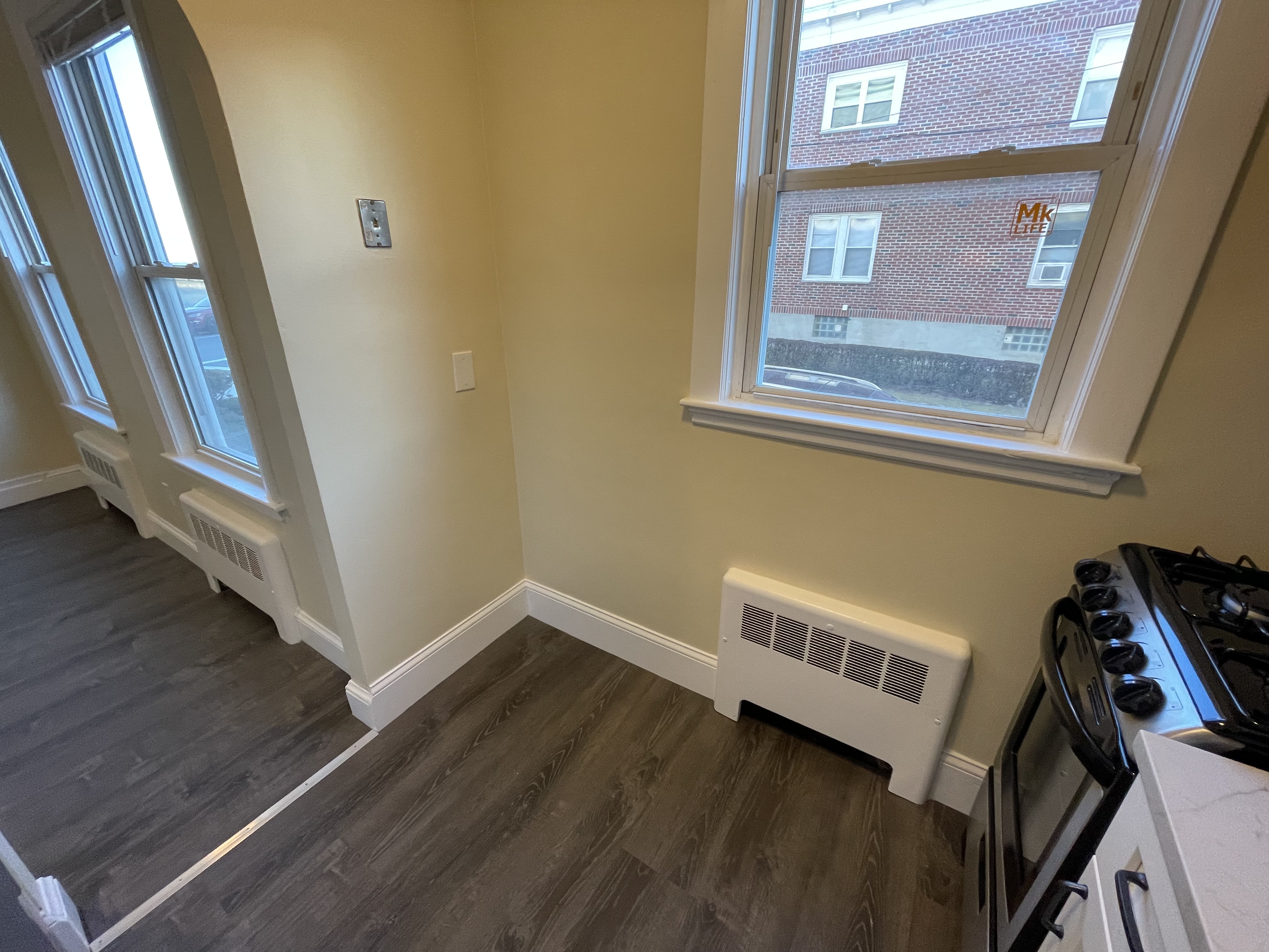 2 bed, 1 bath apartment for rent at 87 Winthrop Shore Dr Unit 22, Winthrop — photo 8 of 20