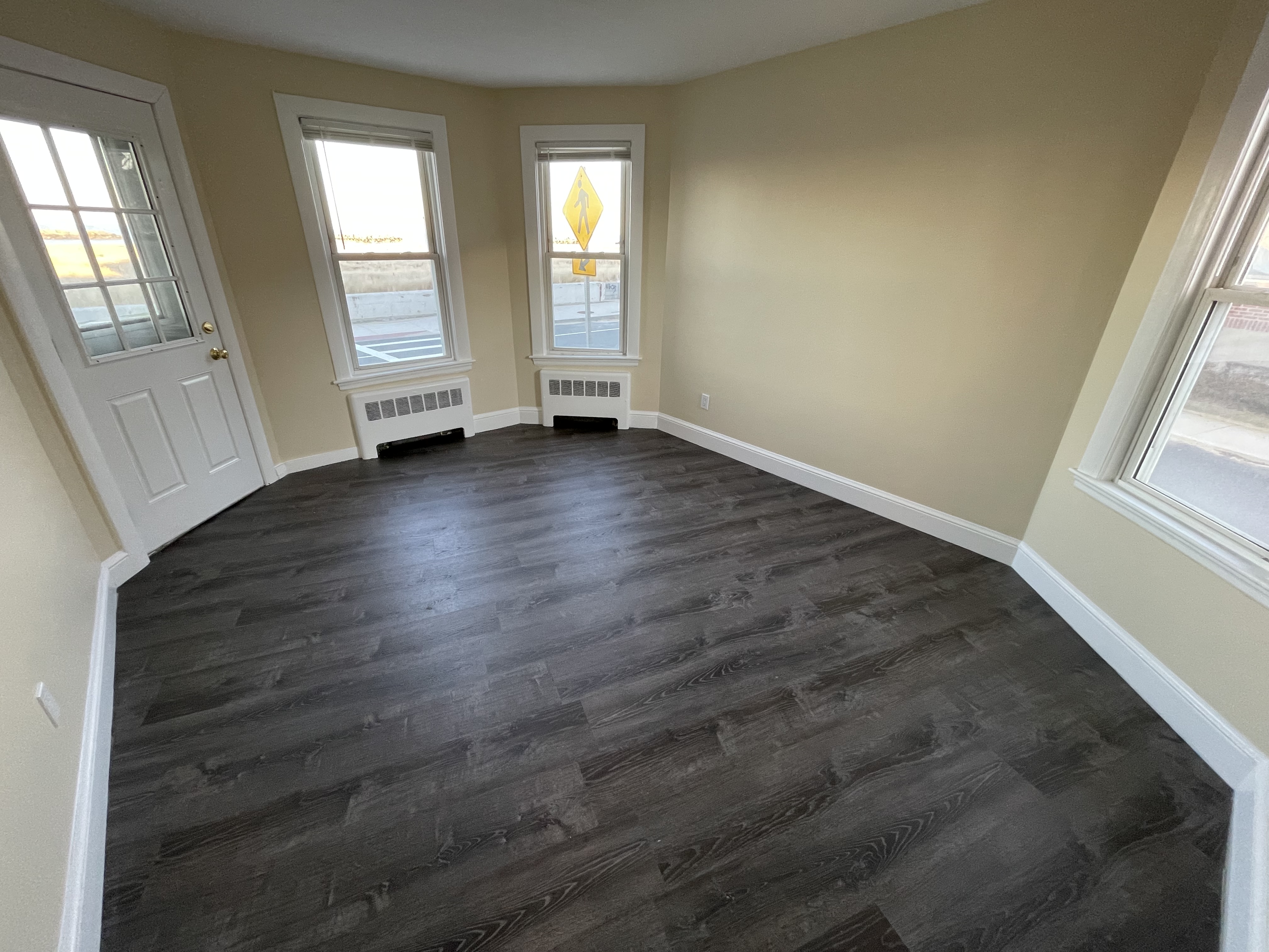 2 bed, 1 bath apartment for rent at 87 Winthrop Shore Dr Unit 22, Winthrop — photo 9 of 20