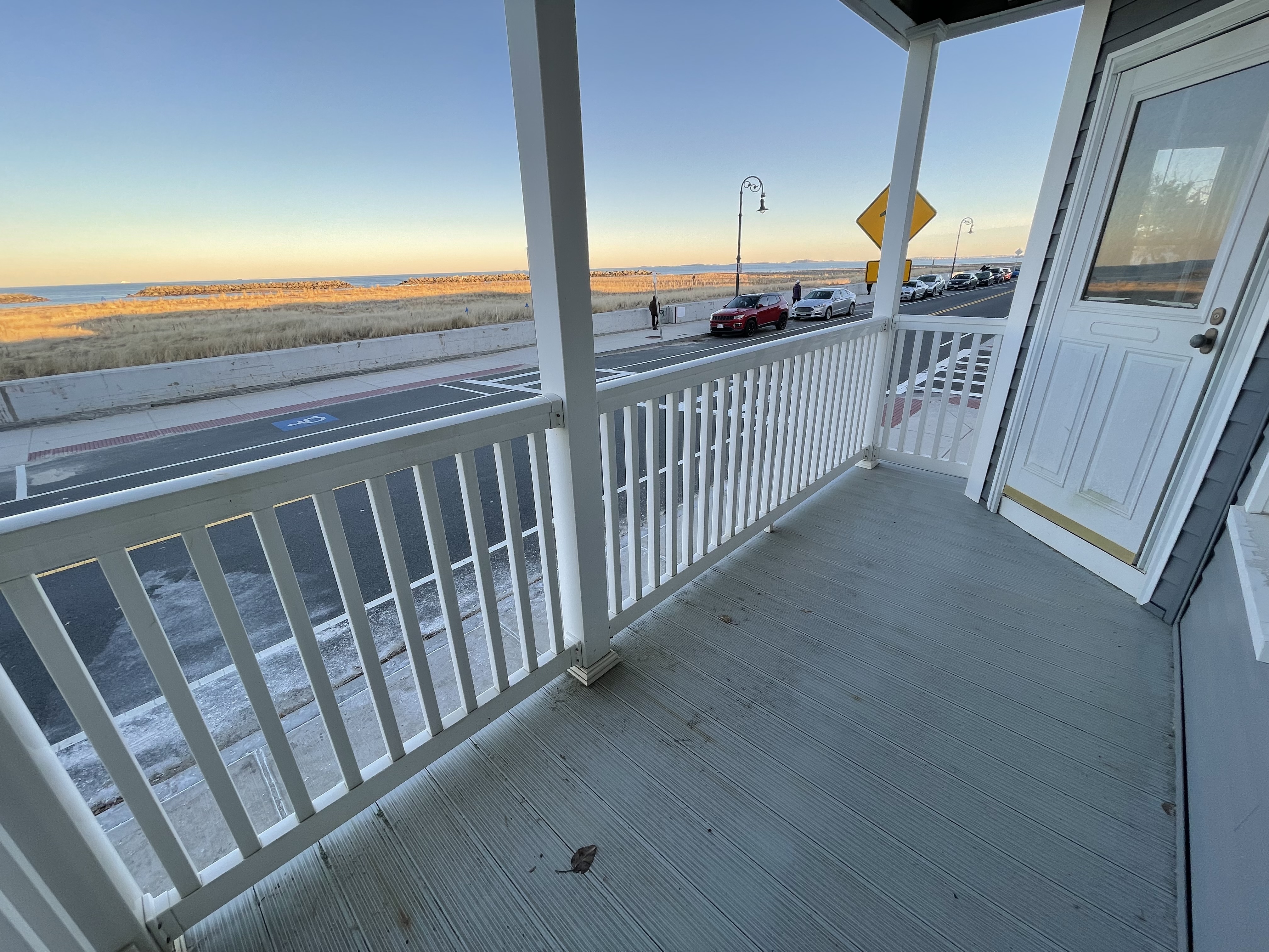 2 bed, 1 bath apartment for rent at 87 Winthrop Shore Dr Unit 22, Winthrop — photo 14 of 20