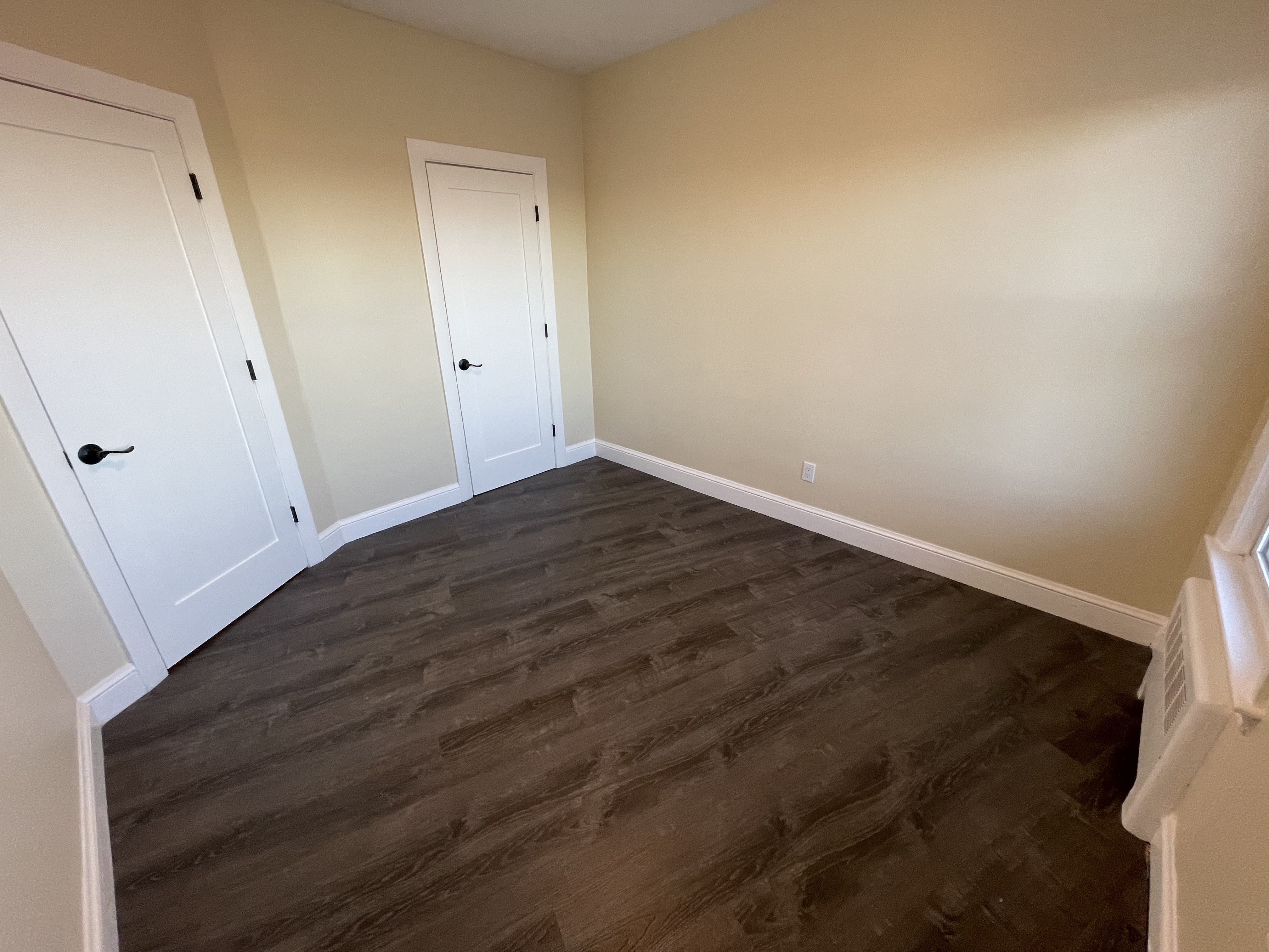 2 bed, 1 bath apartment for rent at 87 Winthrop Shore Dr Unit 22, Winthrop — photo 17 of 20