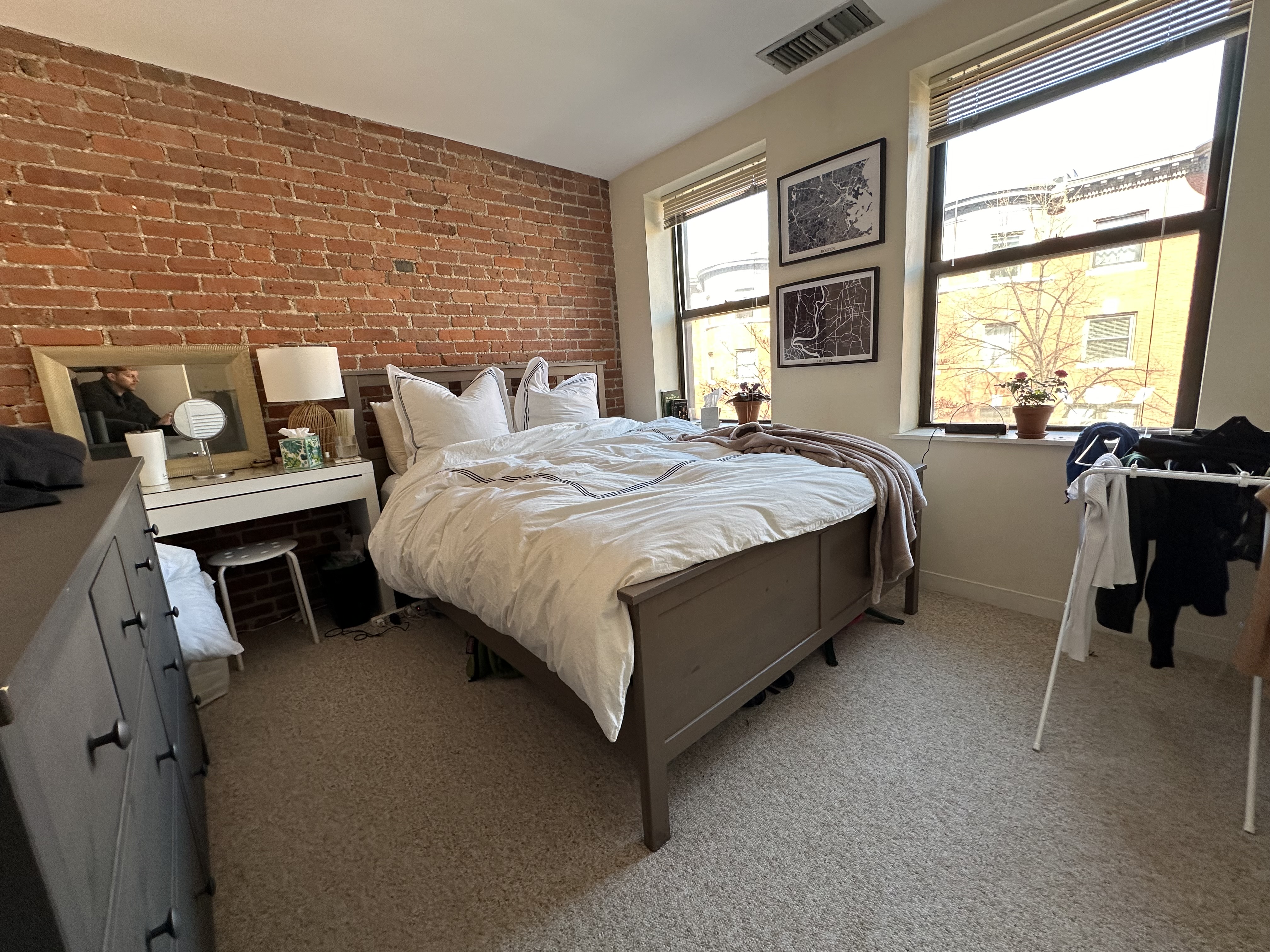 1 bed, 1 bath apartment for rent at 90 Gainsborough St Unit 303e, Fenway — photo 2 of 2
