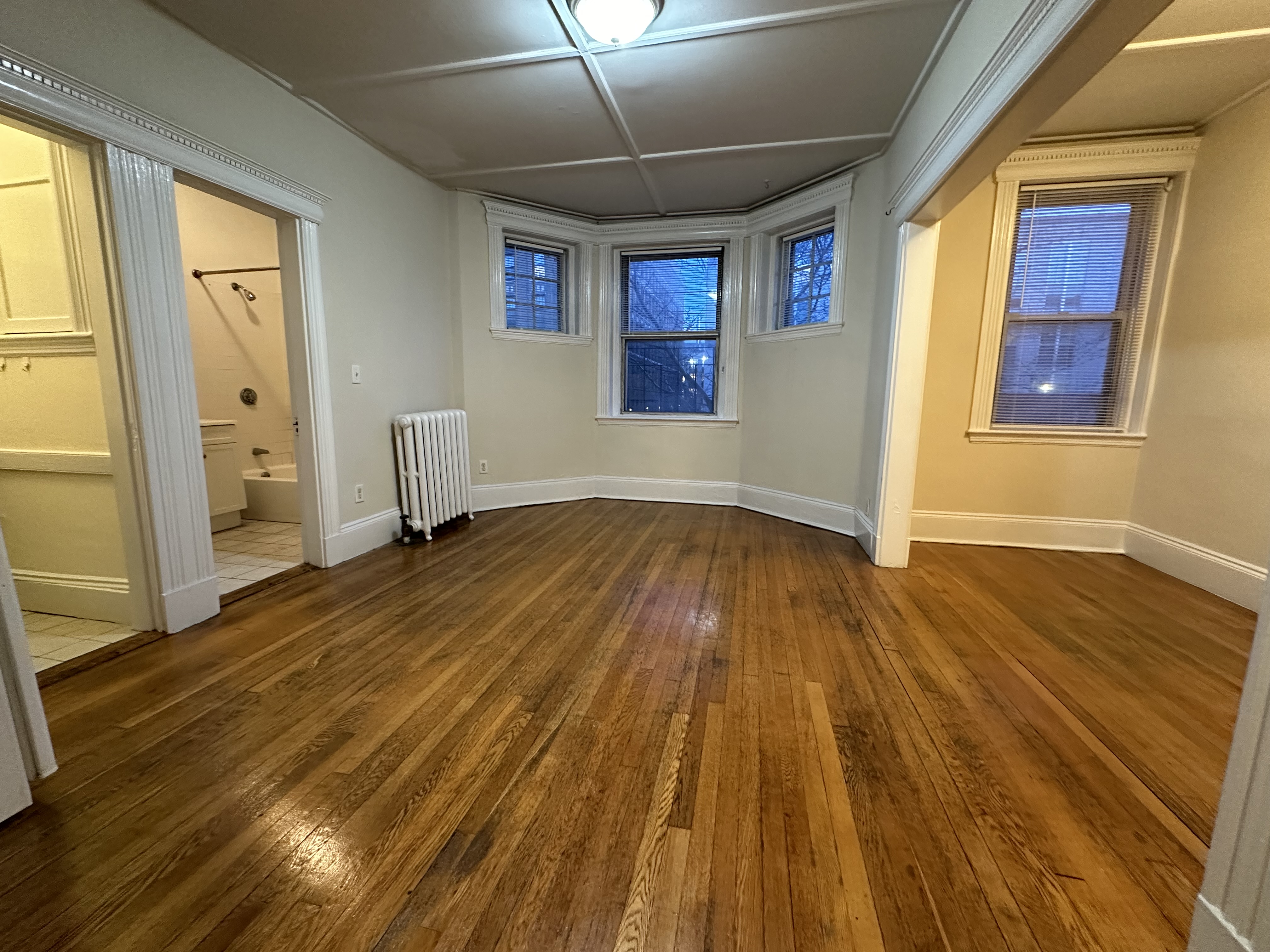 Studio bed, 1 bath apartment for rent at 327 Huntington Ave Unit 12a, Fenway — photo 3 of 6