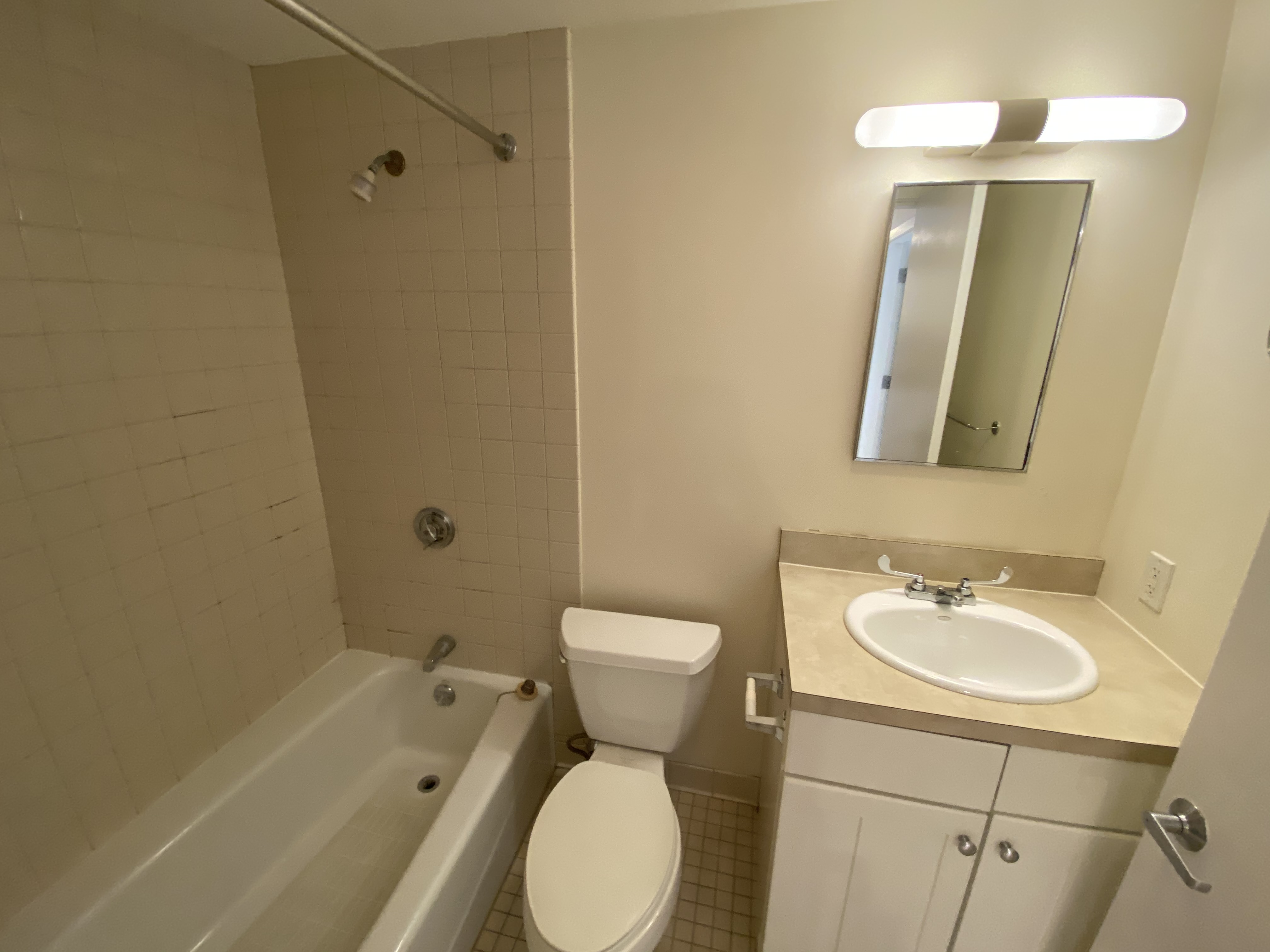 40 Boylston St, Downtown