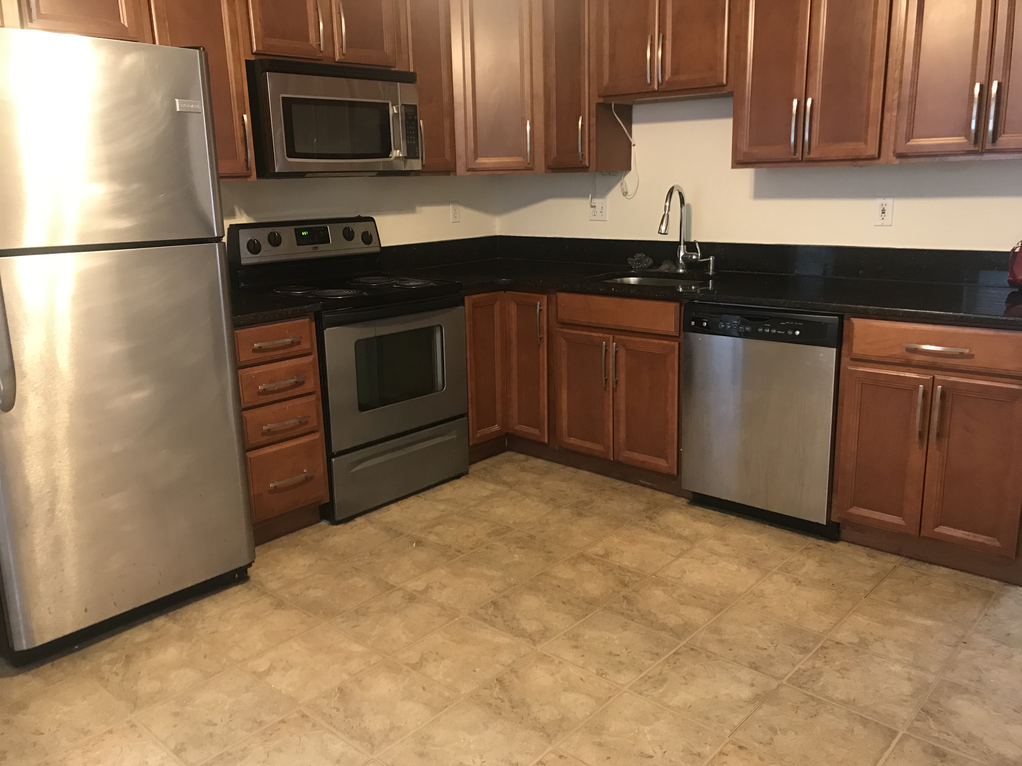 2 bed, 1 bath apartment for rent at 11 Bexley Unit 1, Roslindale — photo 11 of 17