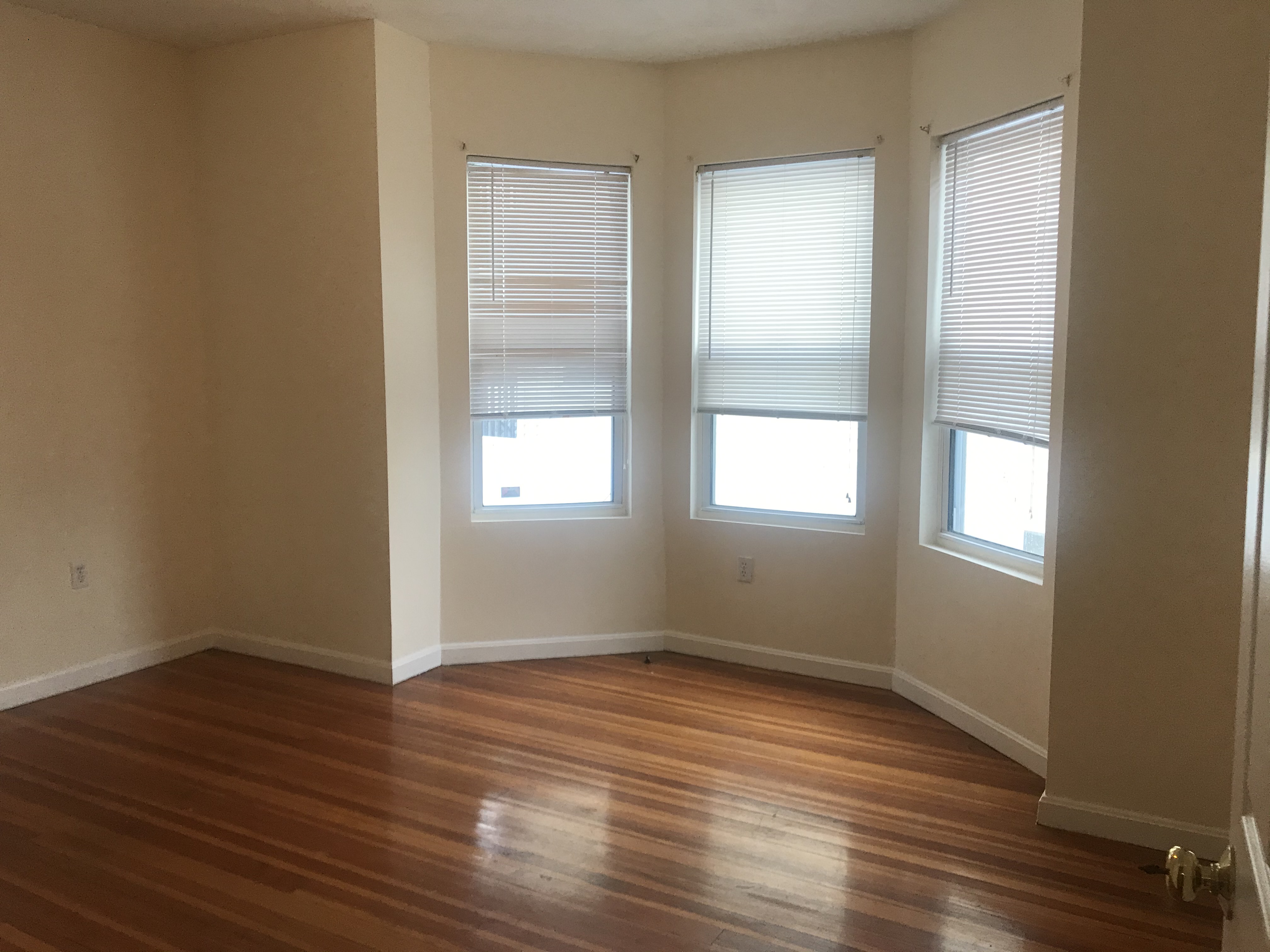 2 bed, 1 bath apartment for rent at 11 Bexley Unit 1, Roslindale — photo 17 of 17