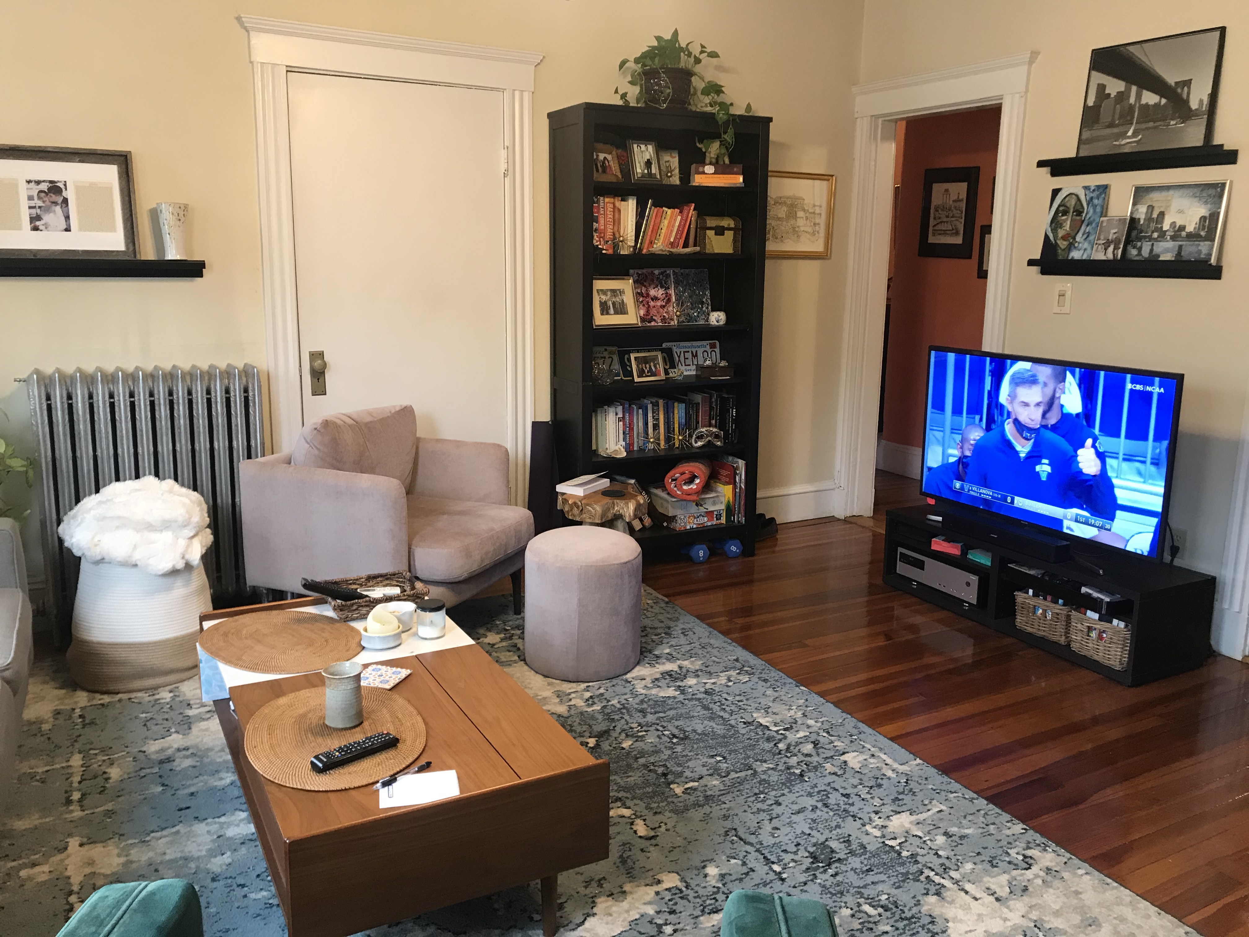 2 bed, 1 bath apartment for rent at 609 Centre Unit 1, Jamaica Plain — photo 5 of 17