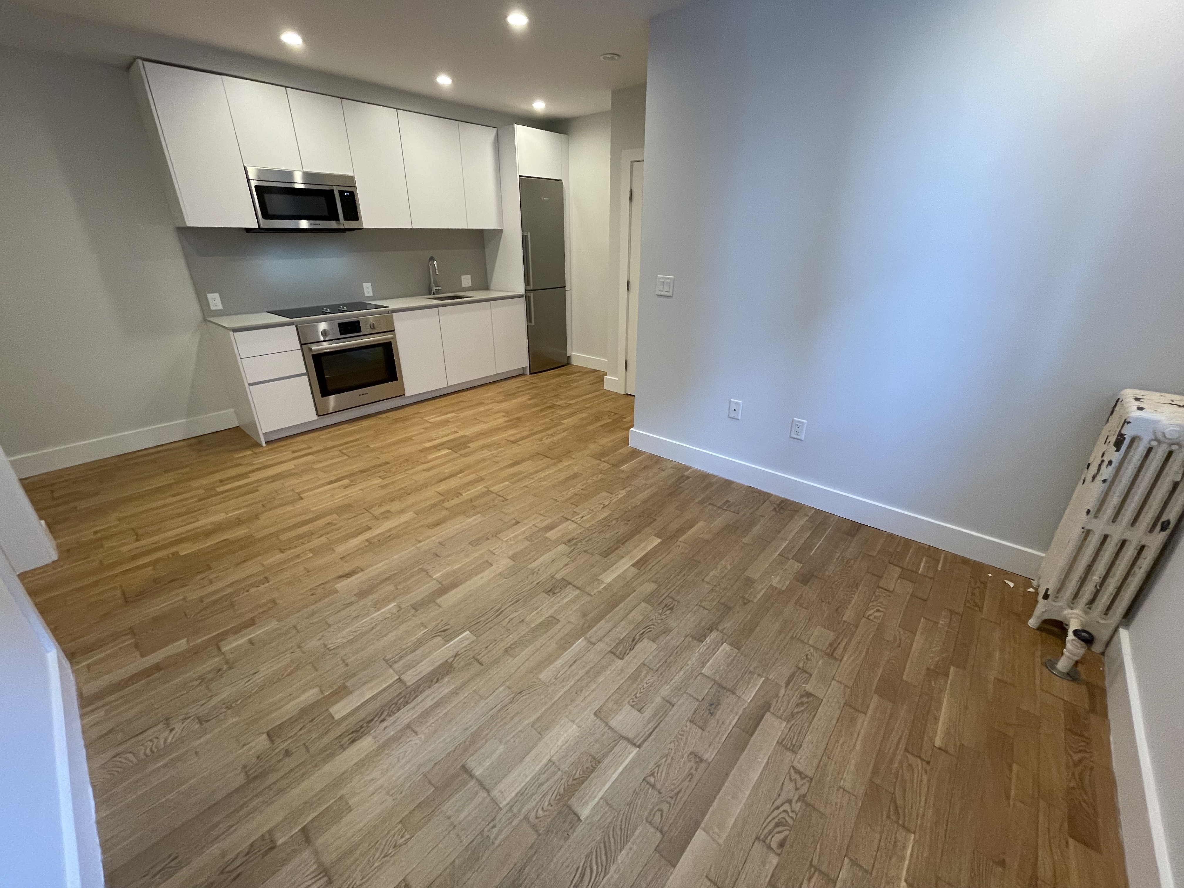 1 bed, 1 bath apartment for rent at 136 Highland Ave Unit 11-CF, Winter Hill — photo 3 of 11