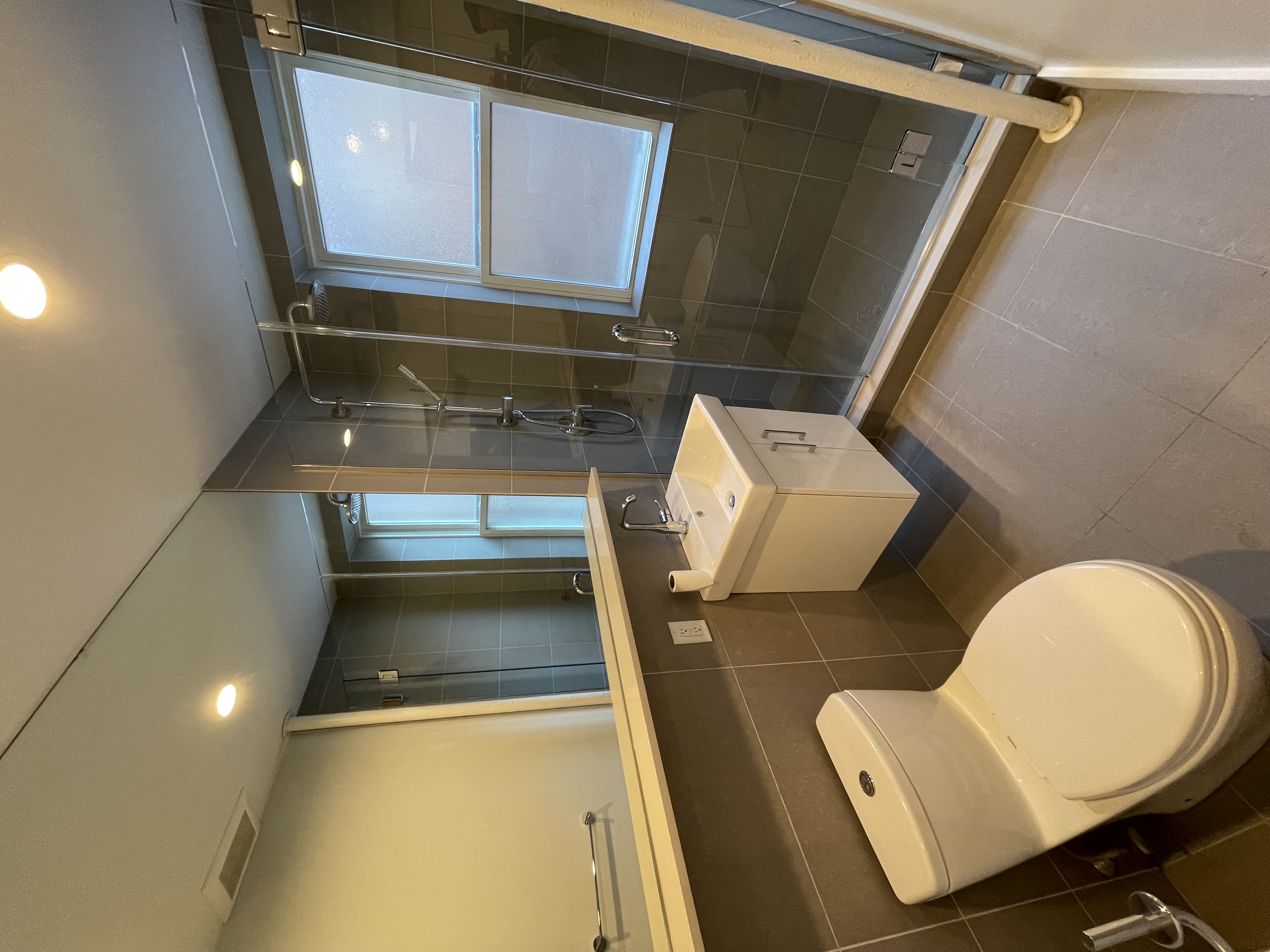 1 bed, 1 bath apartment for rent at 136 Highland Ave Unit 11-CF, Winter Hill — photo 11 of 11