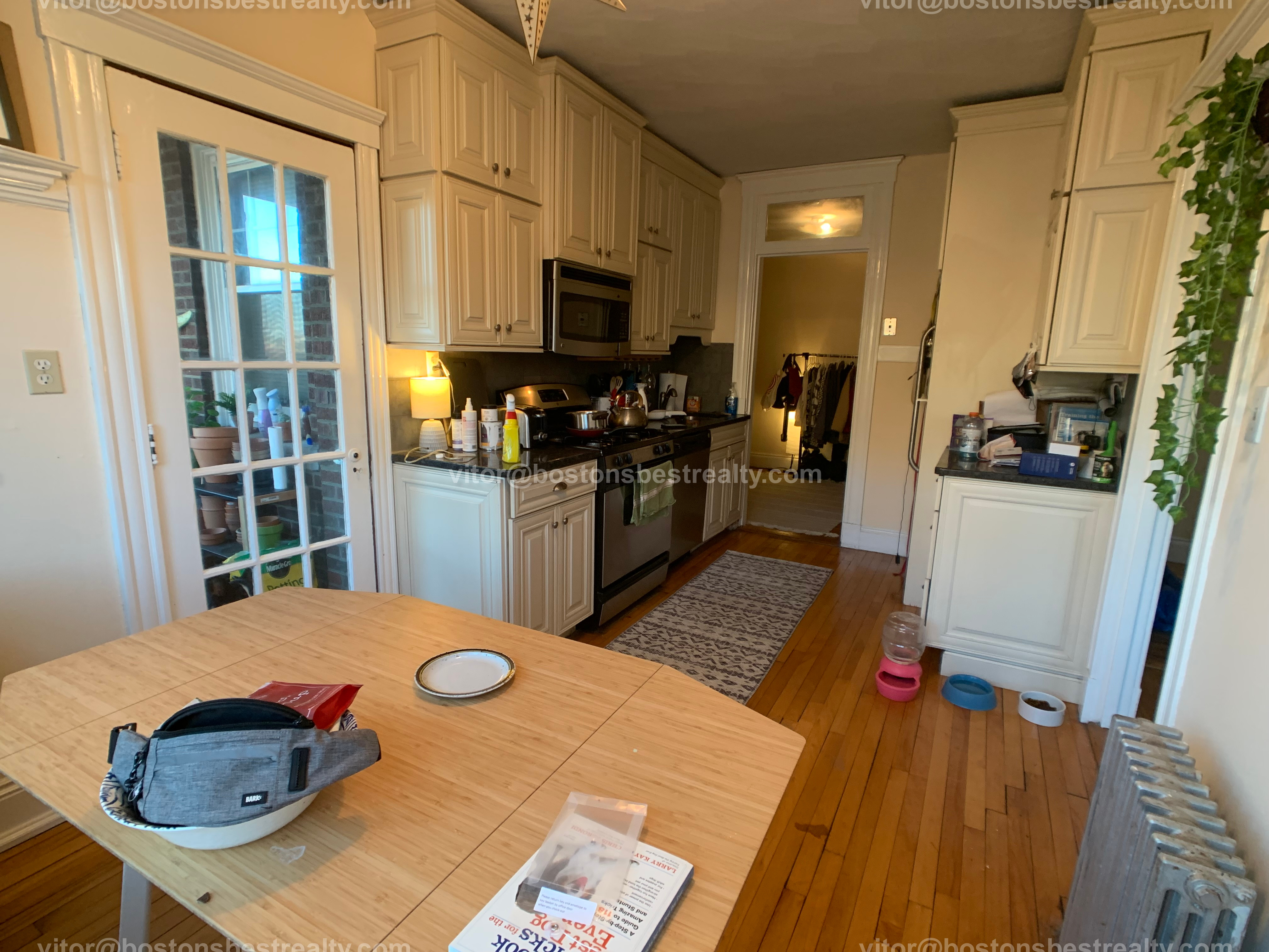 2 bed, 1 bath apartment for rent at 5 Vinal St Unit 10, Brighton — photo 12 of 21