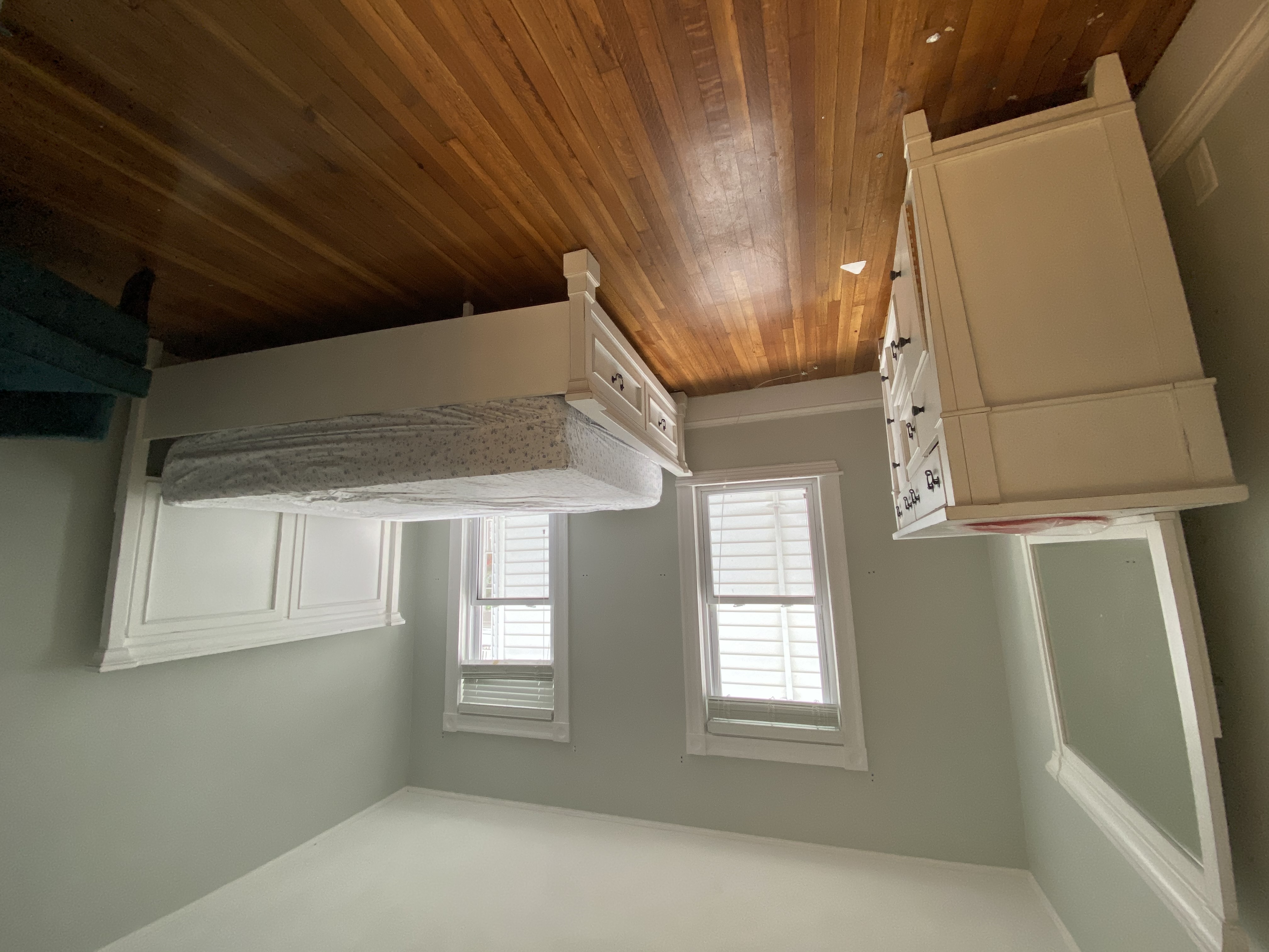 3 bed, 1 bath apartment for rent at 410 Medford St Unit 1, East Somerville — photo 8 of 11
