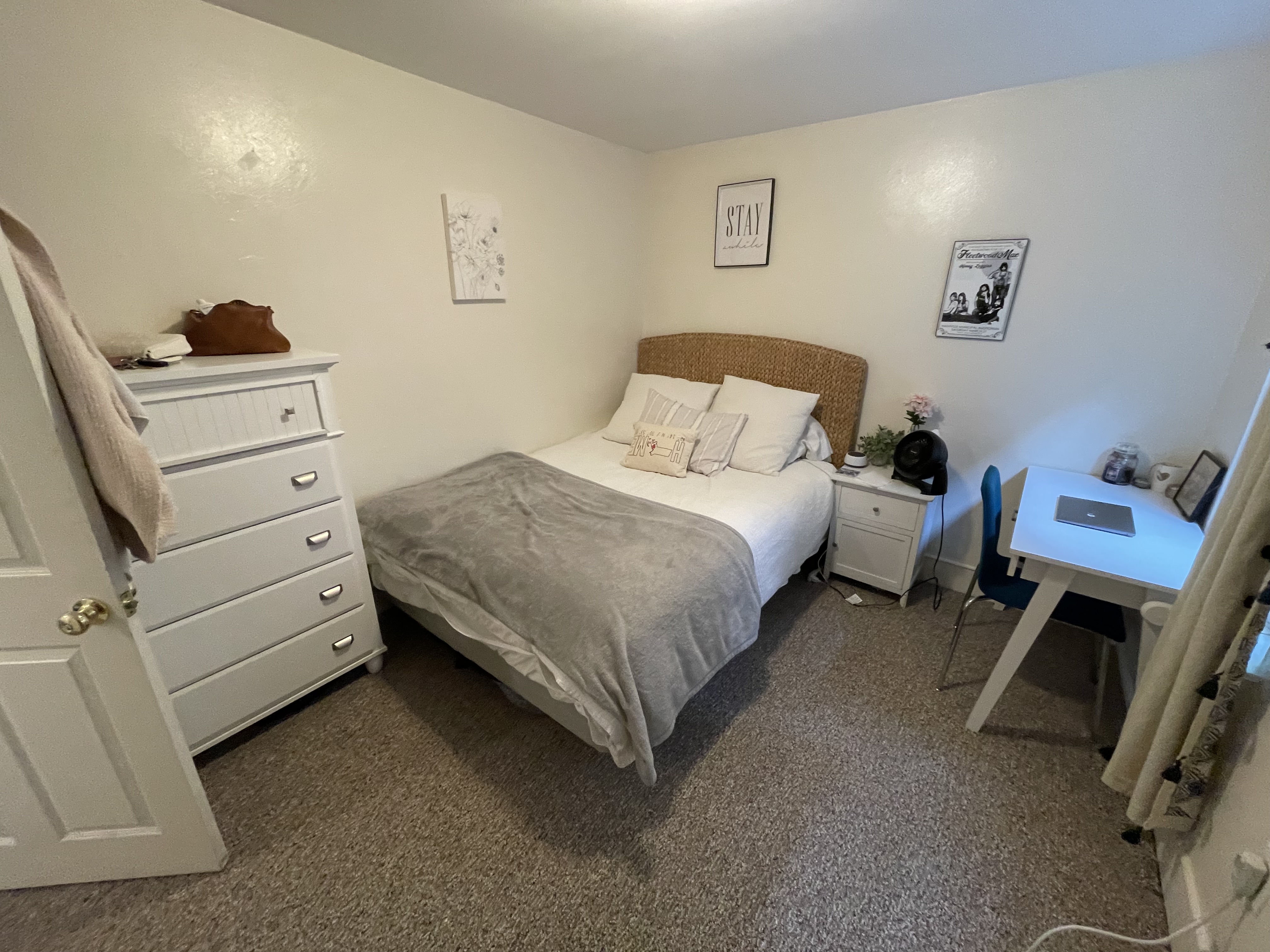 2 bed, 1 bath apartment for rent at 218 West 8th St Unit 2-CF, South Boston — photo 8 of 12