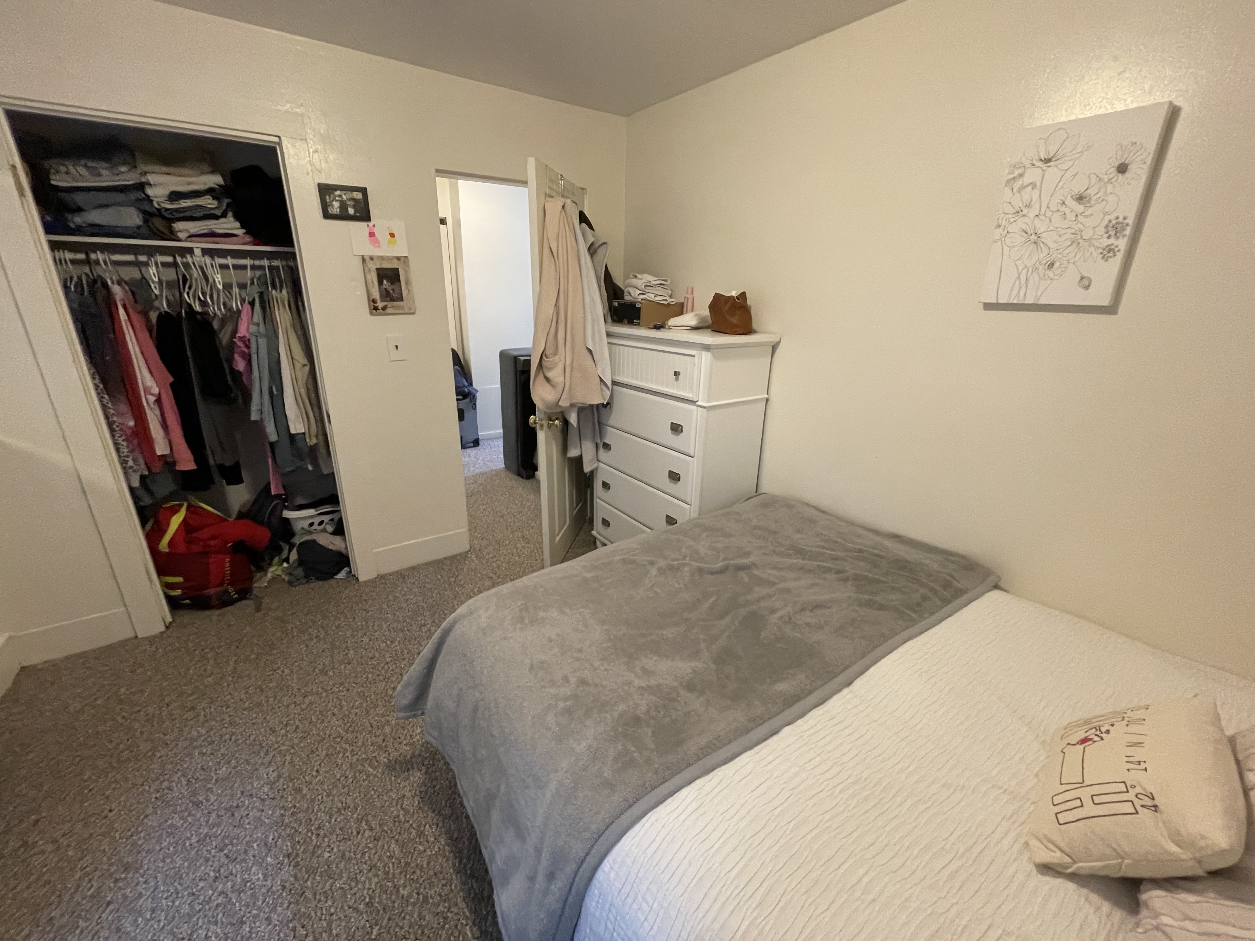 2 bed, 1 bath apartment for rent at 218 West 8th St Unit 2-CF, South Boston — photo 9 of 12