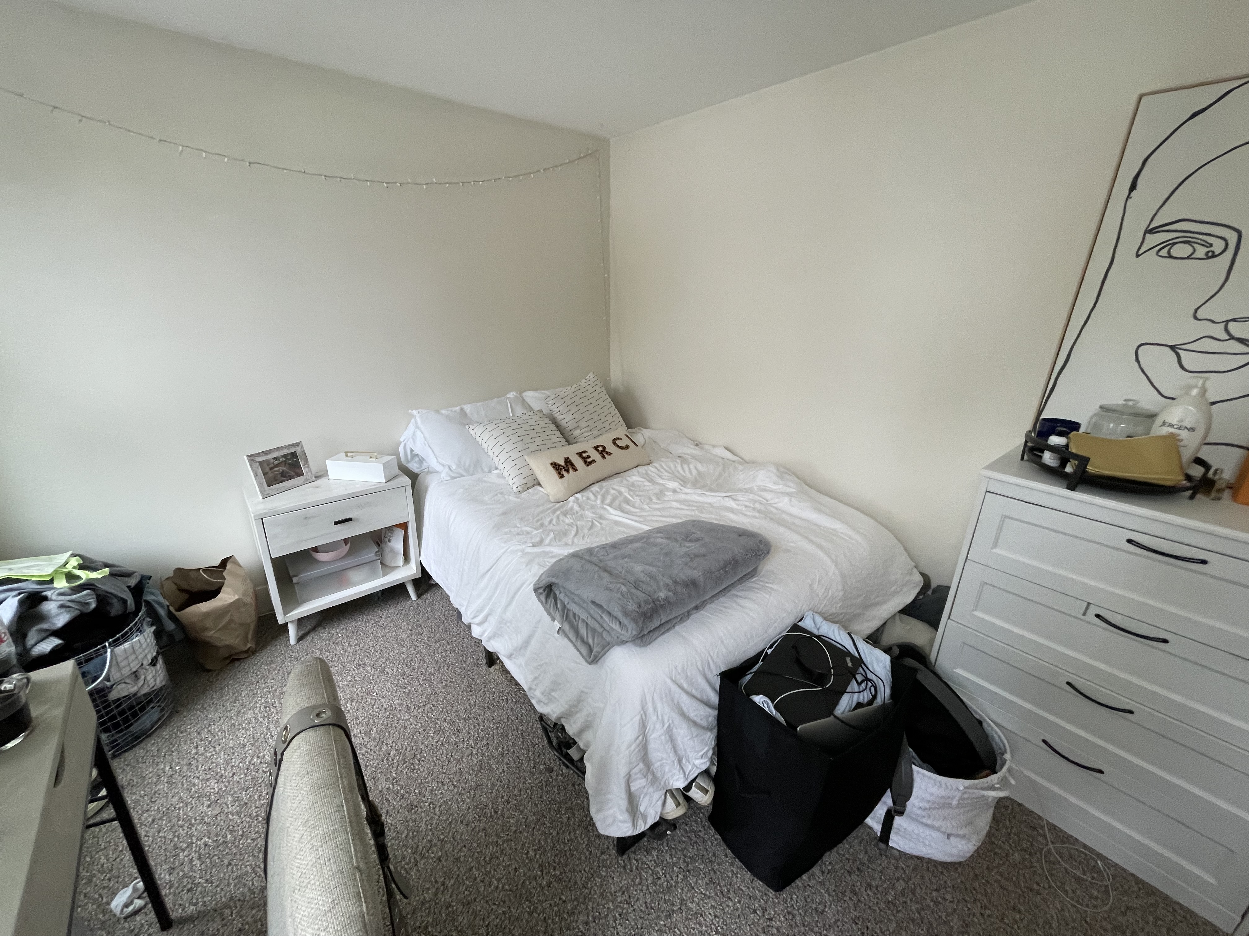 2 bed, 1 bath apartment for rent at 218 West 8th St Unit 2-CF, South Boston — photo 11 of 12