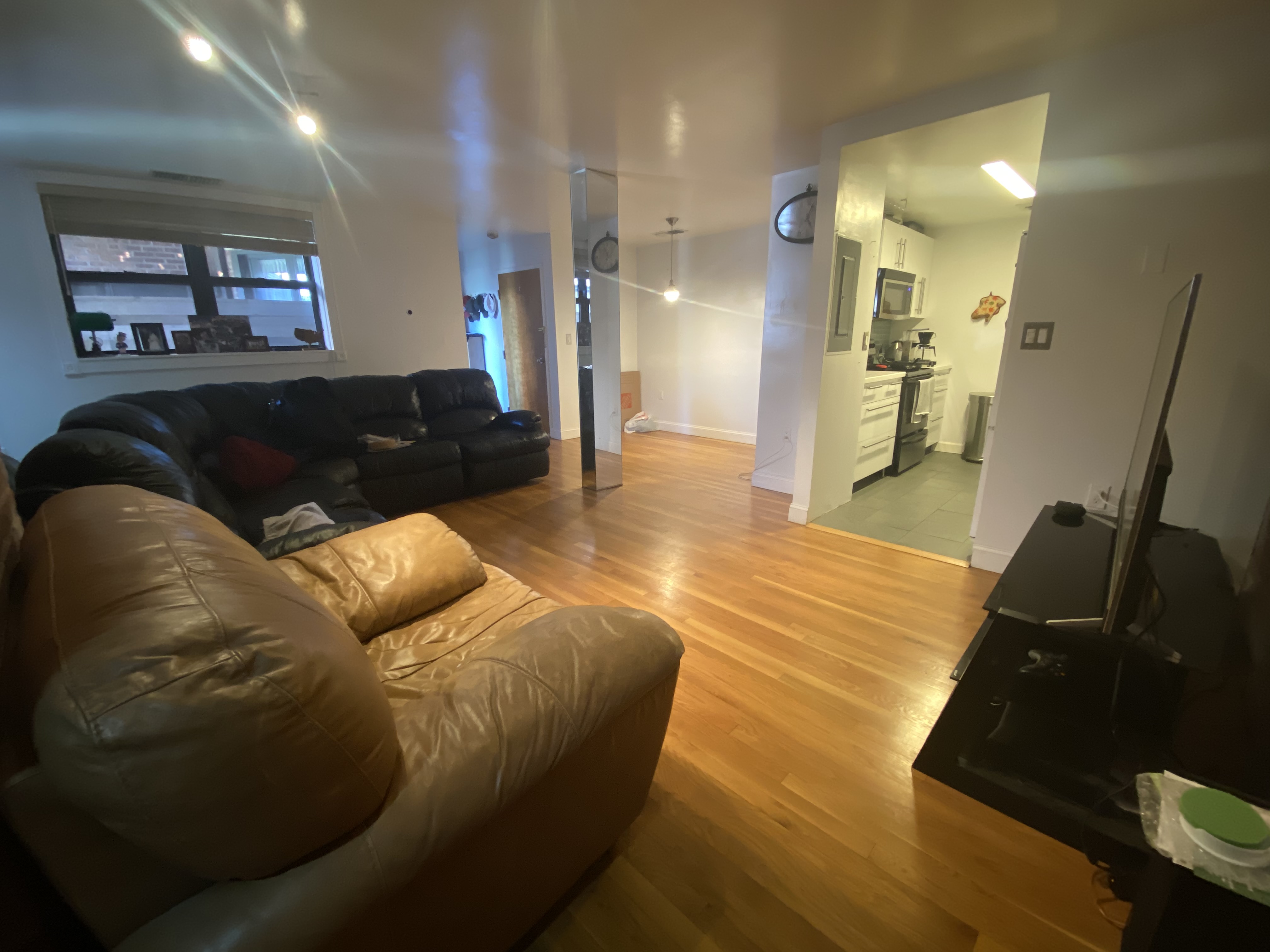 2 bed, 1 bath apartment for rent at 103 Gainsborough St Unit 305, Fenway