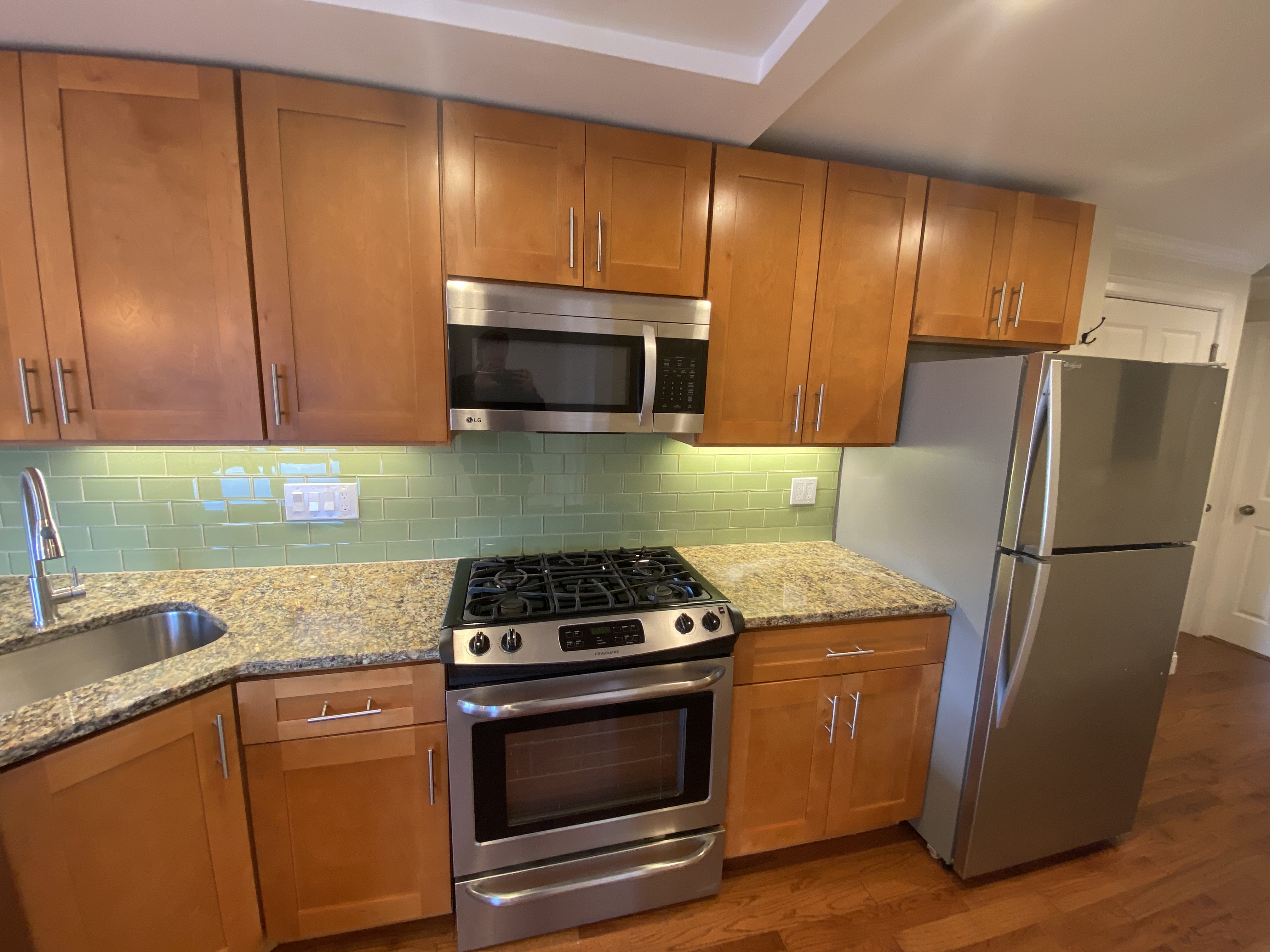 2 bed, 1 bath apartment for rent at 108 Maverick St Unit 01, East Boston — photo 8 of 18
