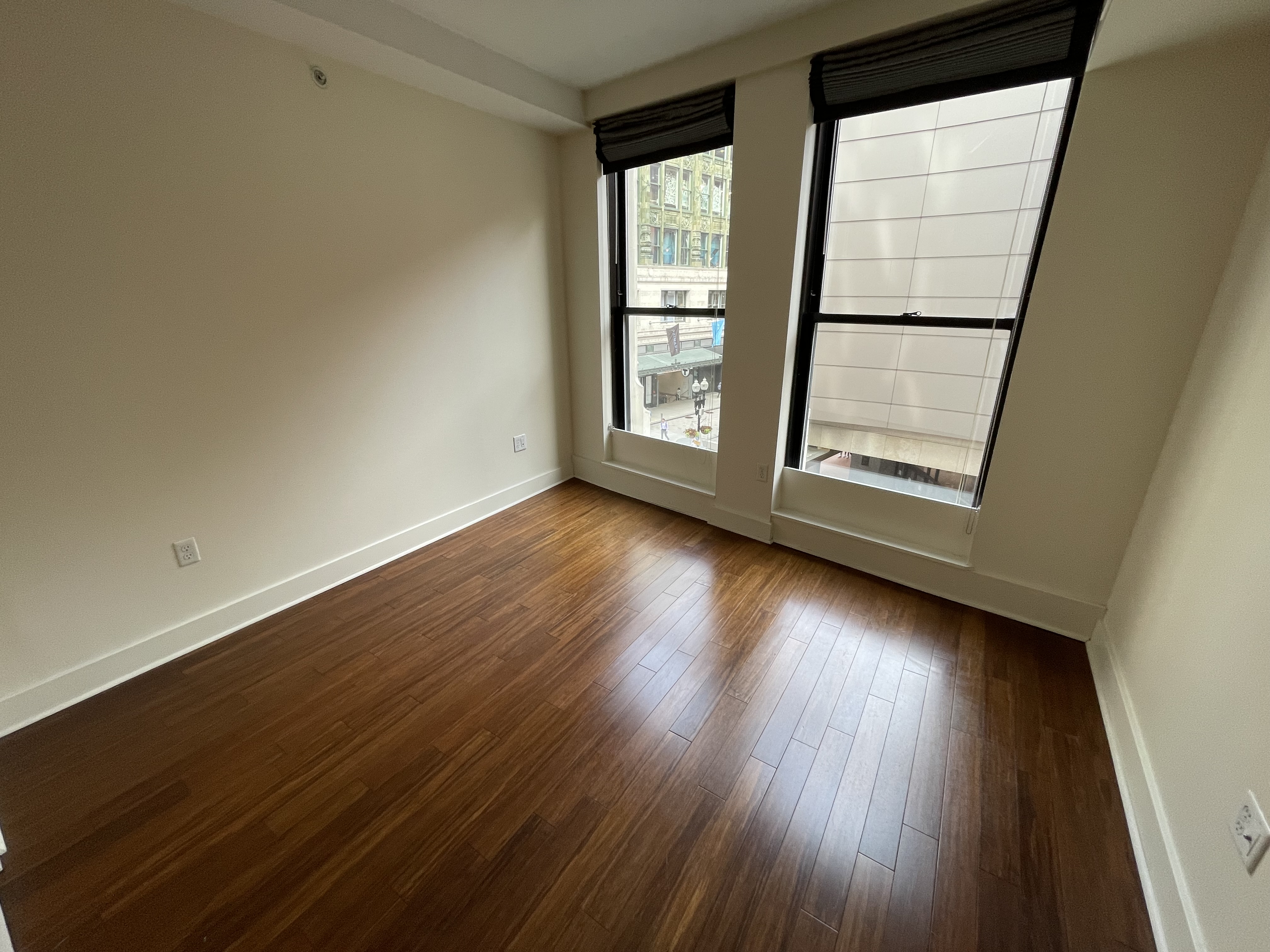 8 Winter St, Downtown