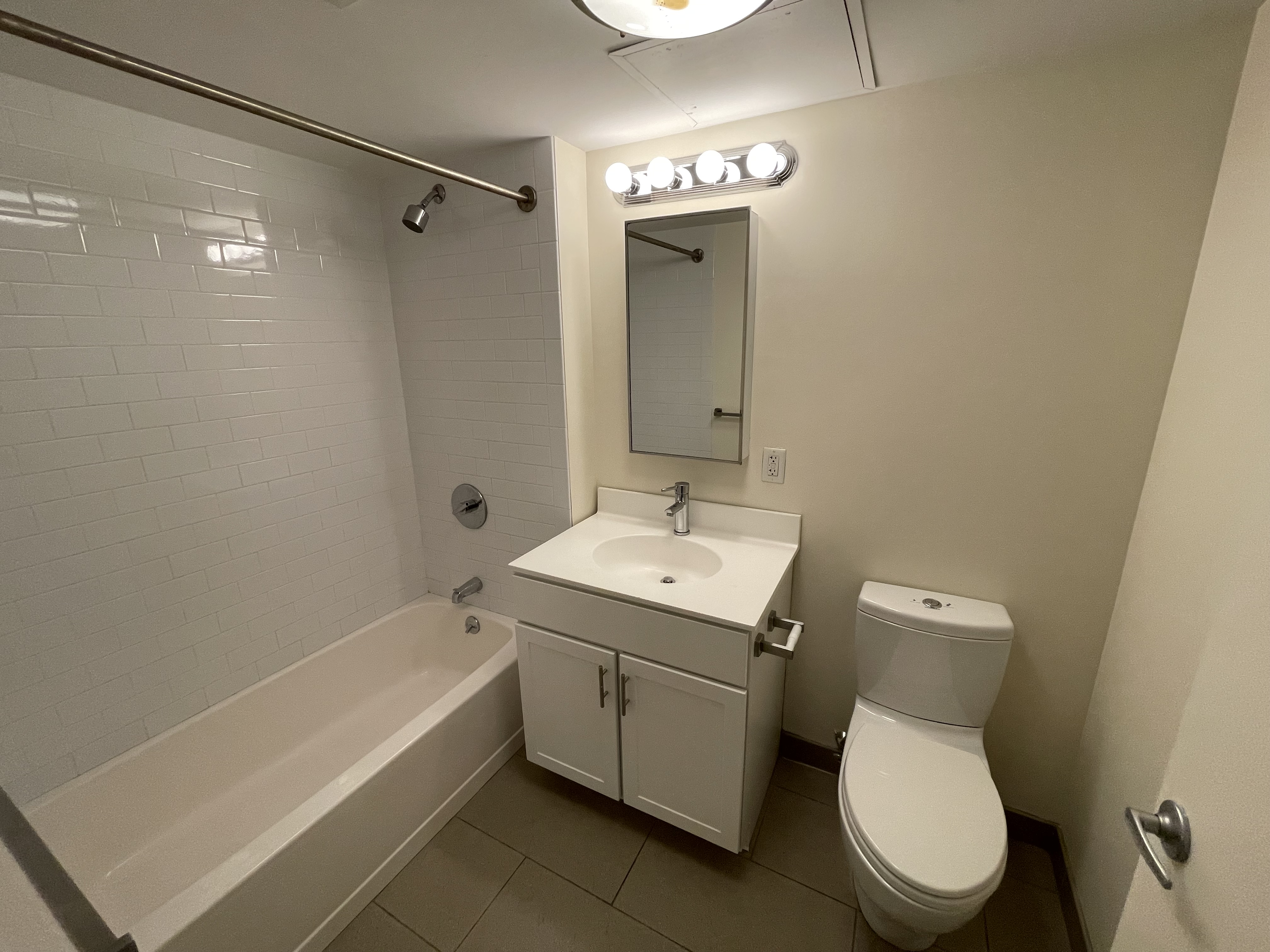 8 Winter St, Downtown