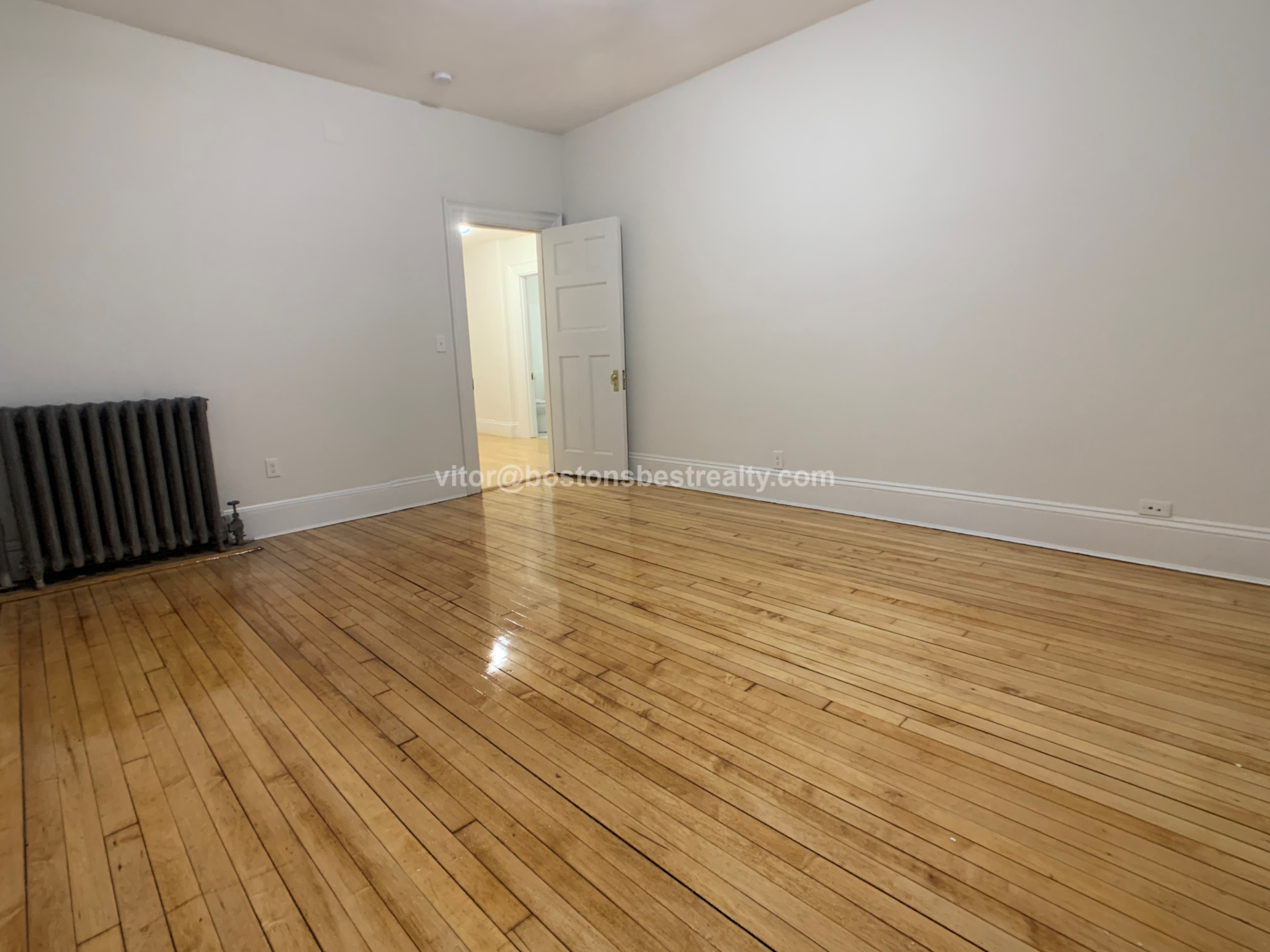 2 bed, 1 bath apartment for rent at 465 Park Dr Unit 3, Fenway — photo 4 of 22