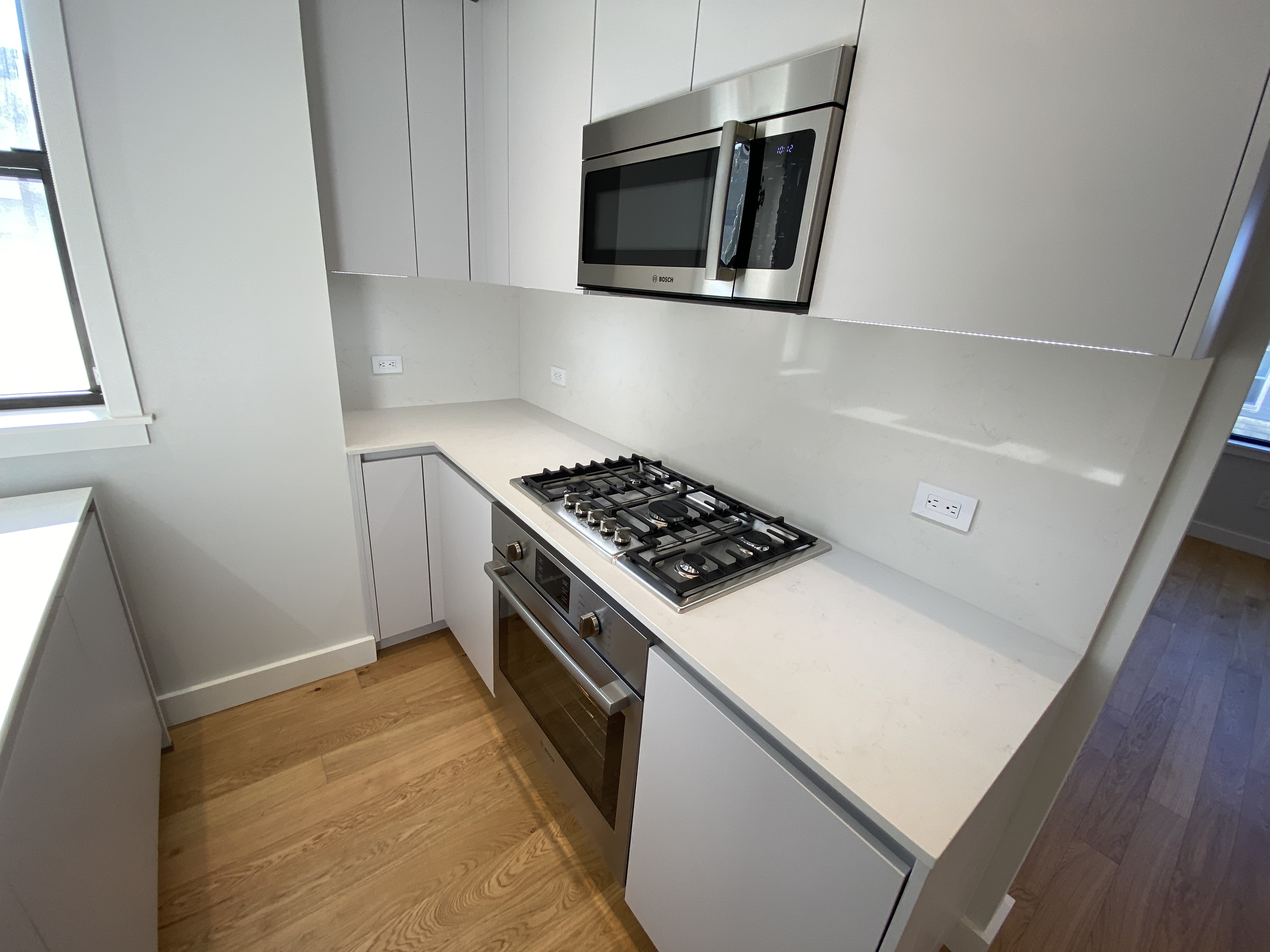 1.5 bed, 1 bath apartment for rent at 12 Elko St Unit 11-CF, Brighton — photo 8 of 18
