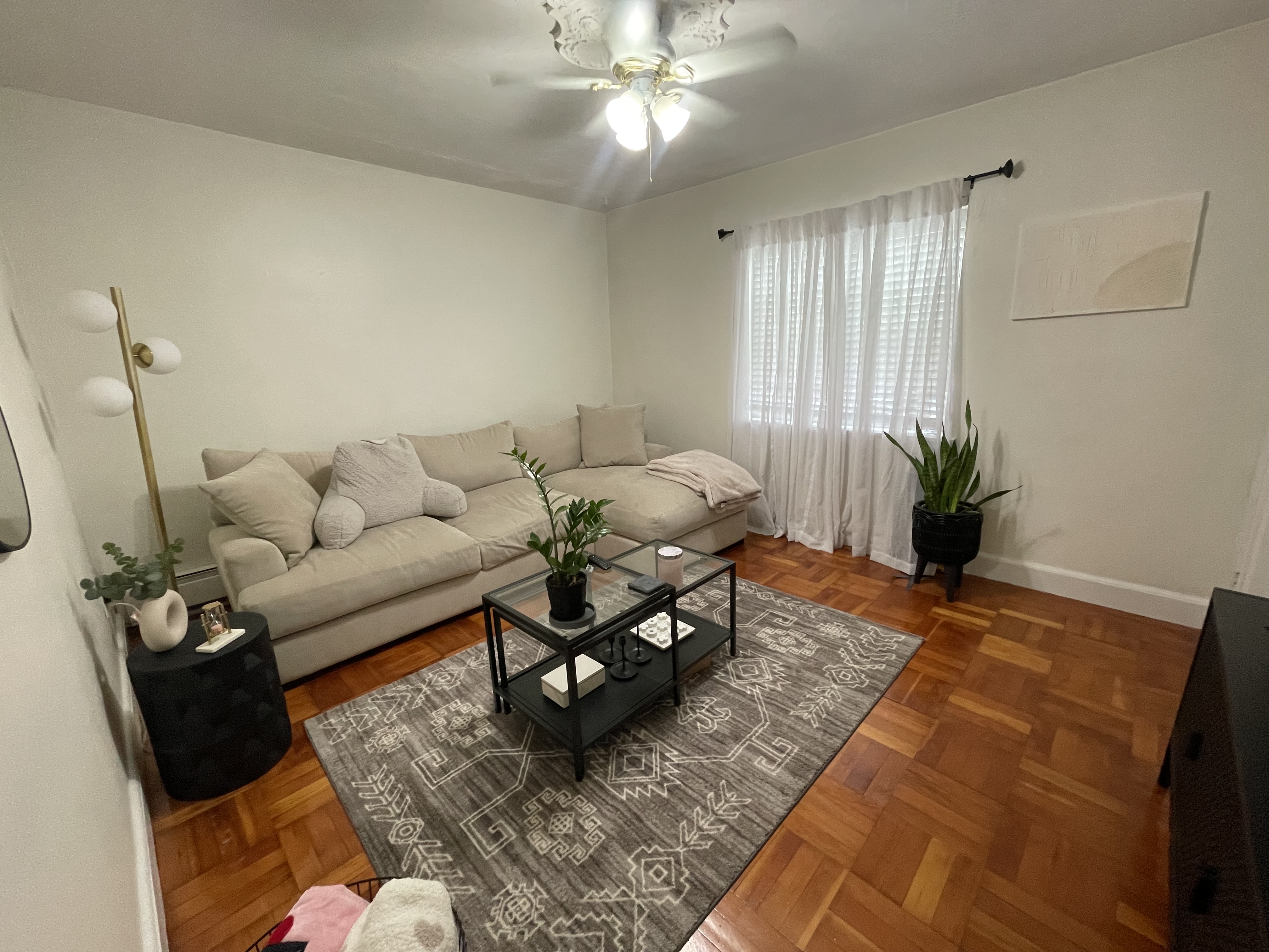 1 bed, 1 bath apartment for rent at 31 Brock St Unit 2, Brighton — photo 2 of 7