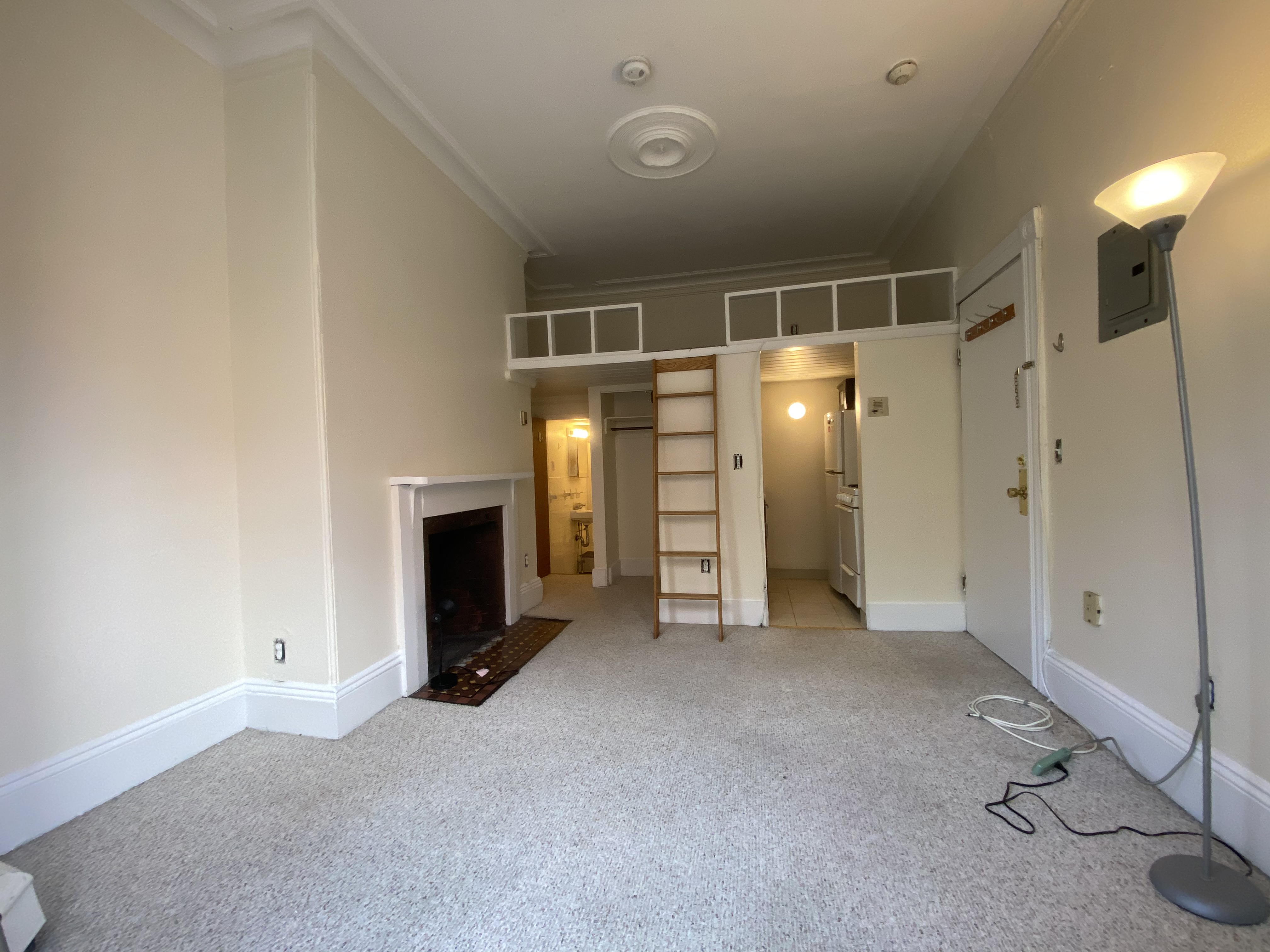 Studio bed, 1 bath apartment for rent at 10 Symphony Rd Unit 2, Fenway — photo 2 of 6