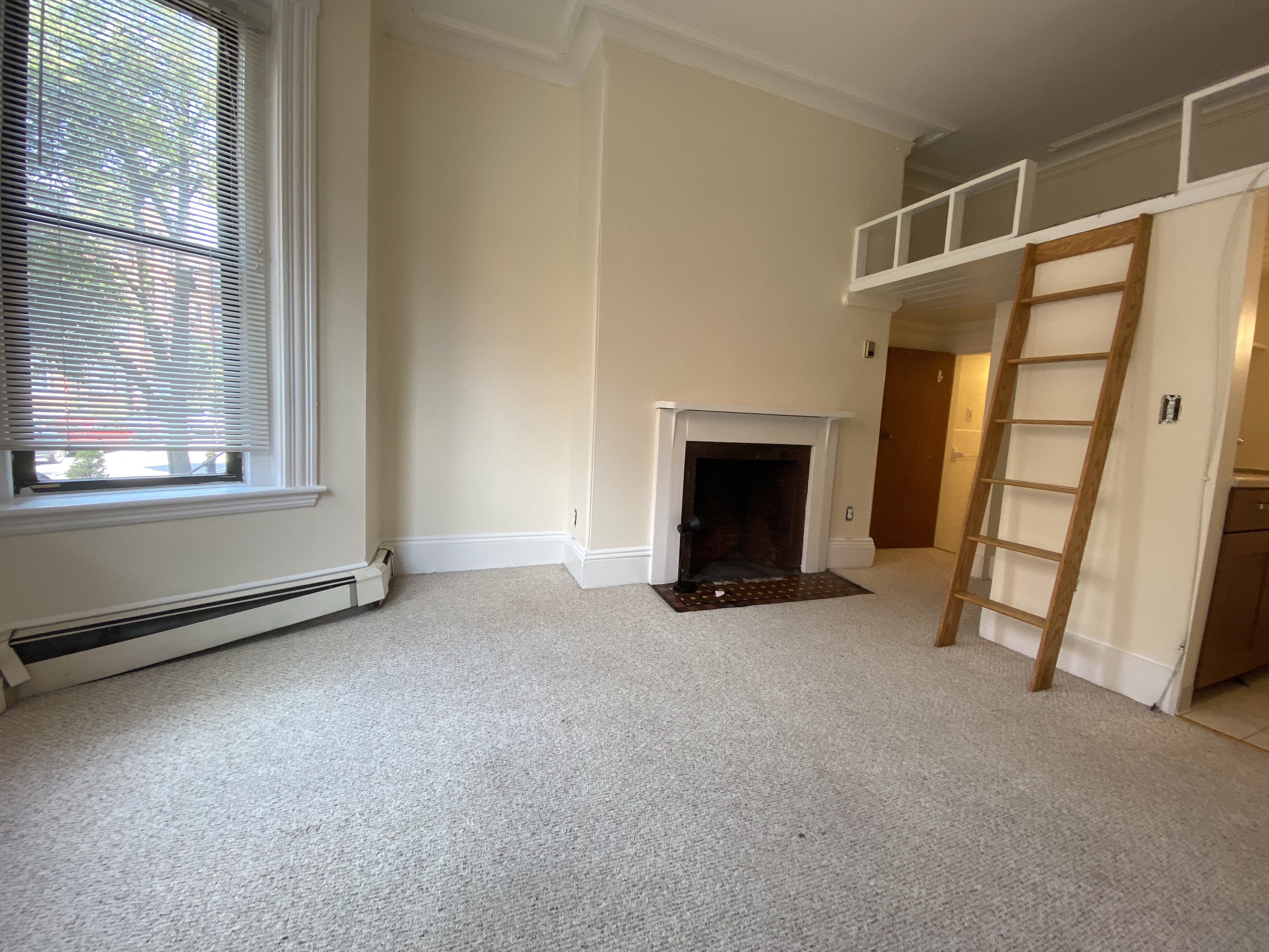 Studio bed, 1 bath apartment for rent at 10 Symphony Rd Unit 2, Fenway — photo 1 of 6