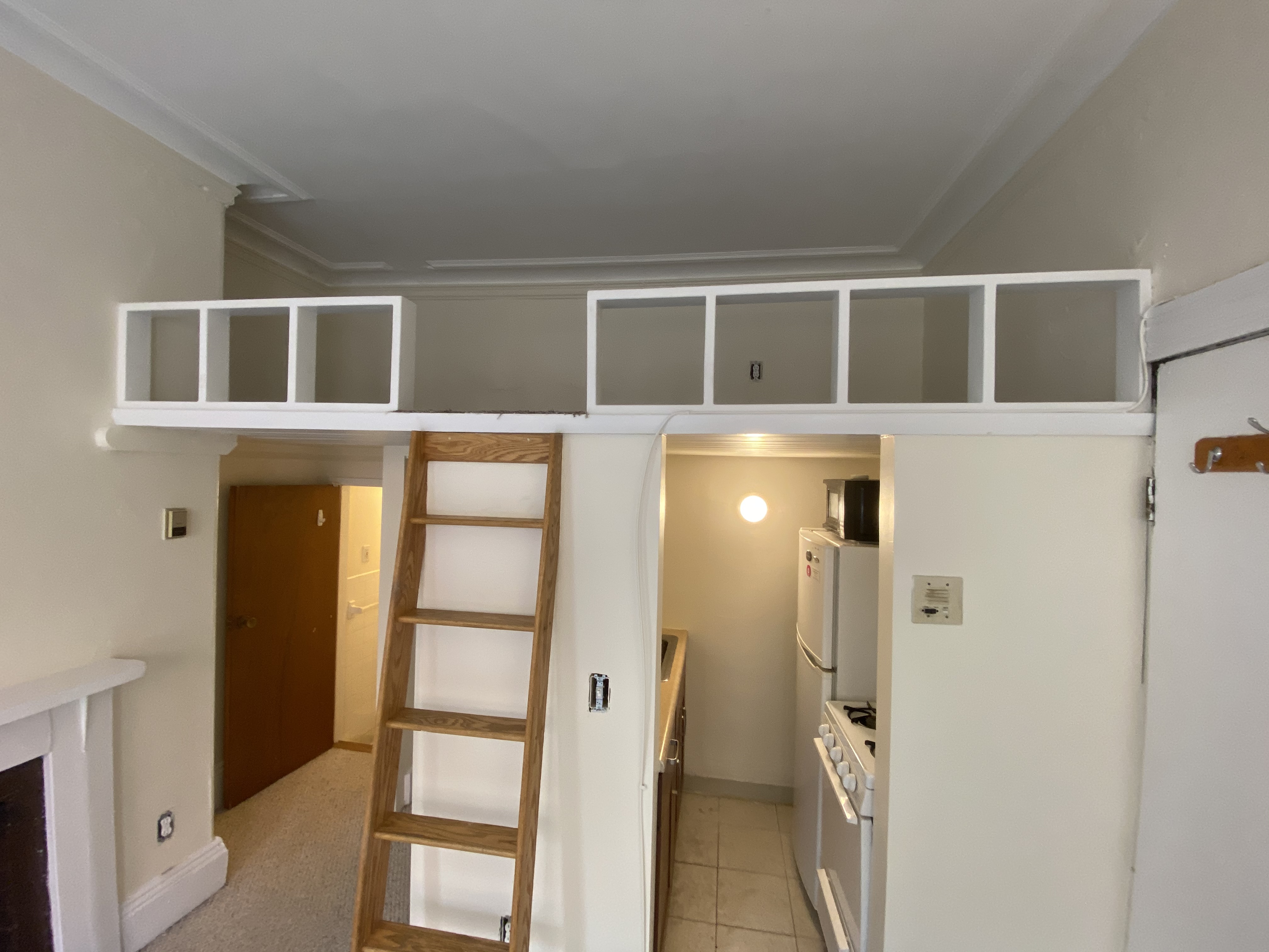 Studio bed, 1 bath apartment for rent at 10 Symphony Rd Unit 2, Fenway — photo 4 of 6