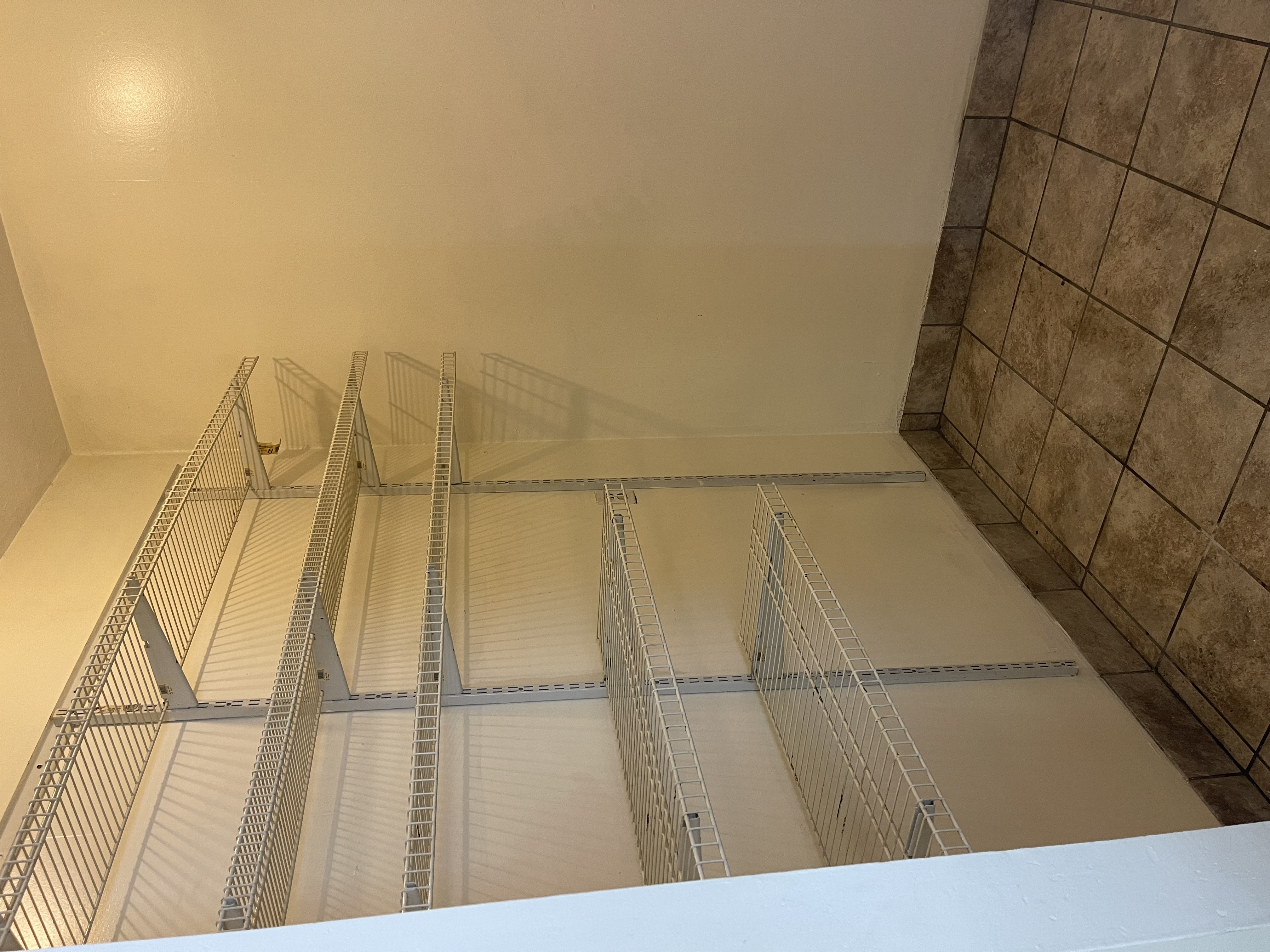 3 bed, 1 bath apartment for rent at 44 Speedwell St Unit 2, Dorchester — photo 6 of 8