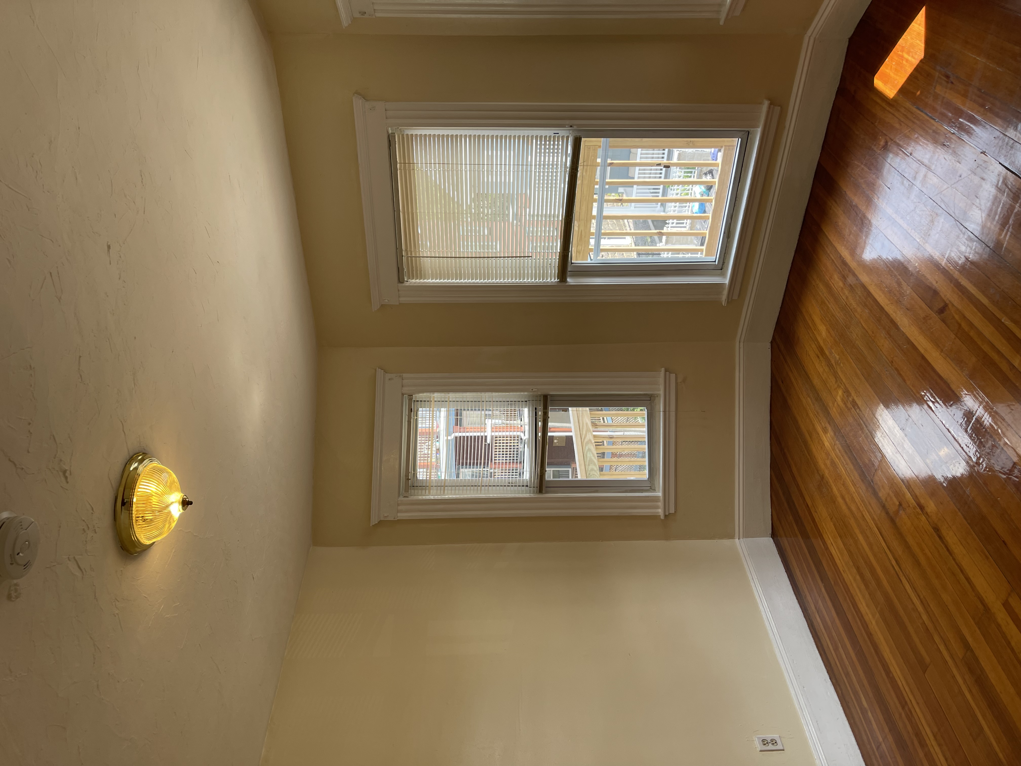 3 bed, 1 bath apartment for rent at 44 Speedwell St Unit 2, Dorchester — photo 4 of 8