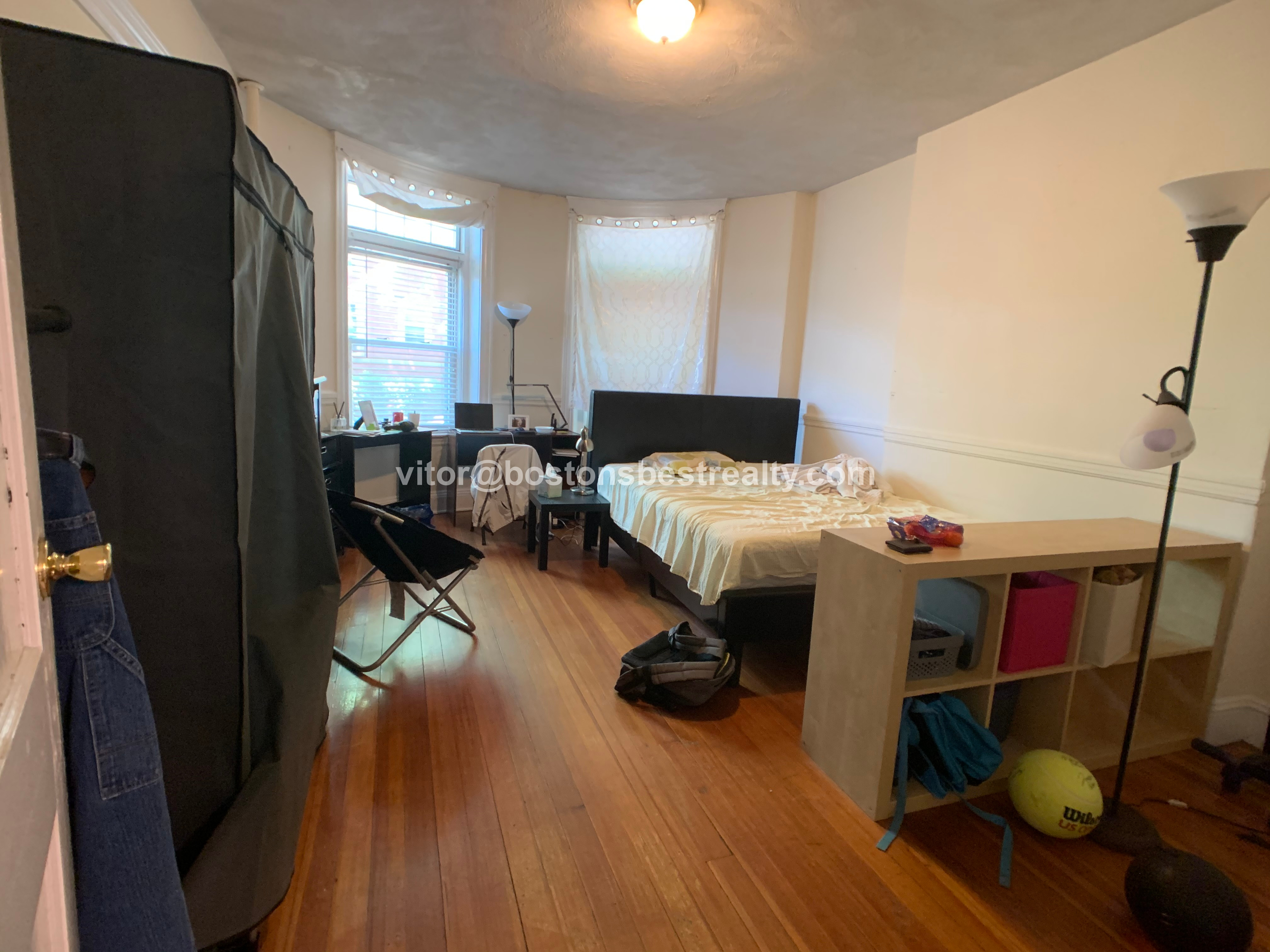 3 bed, 2 bath apartment for rent at 20 Strathmore Rd Unit 1, Washington Square — photo 14 of 15