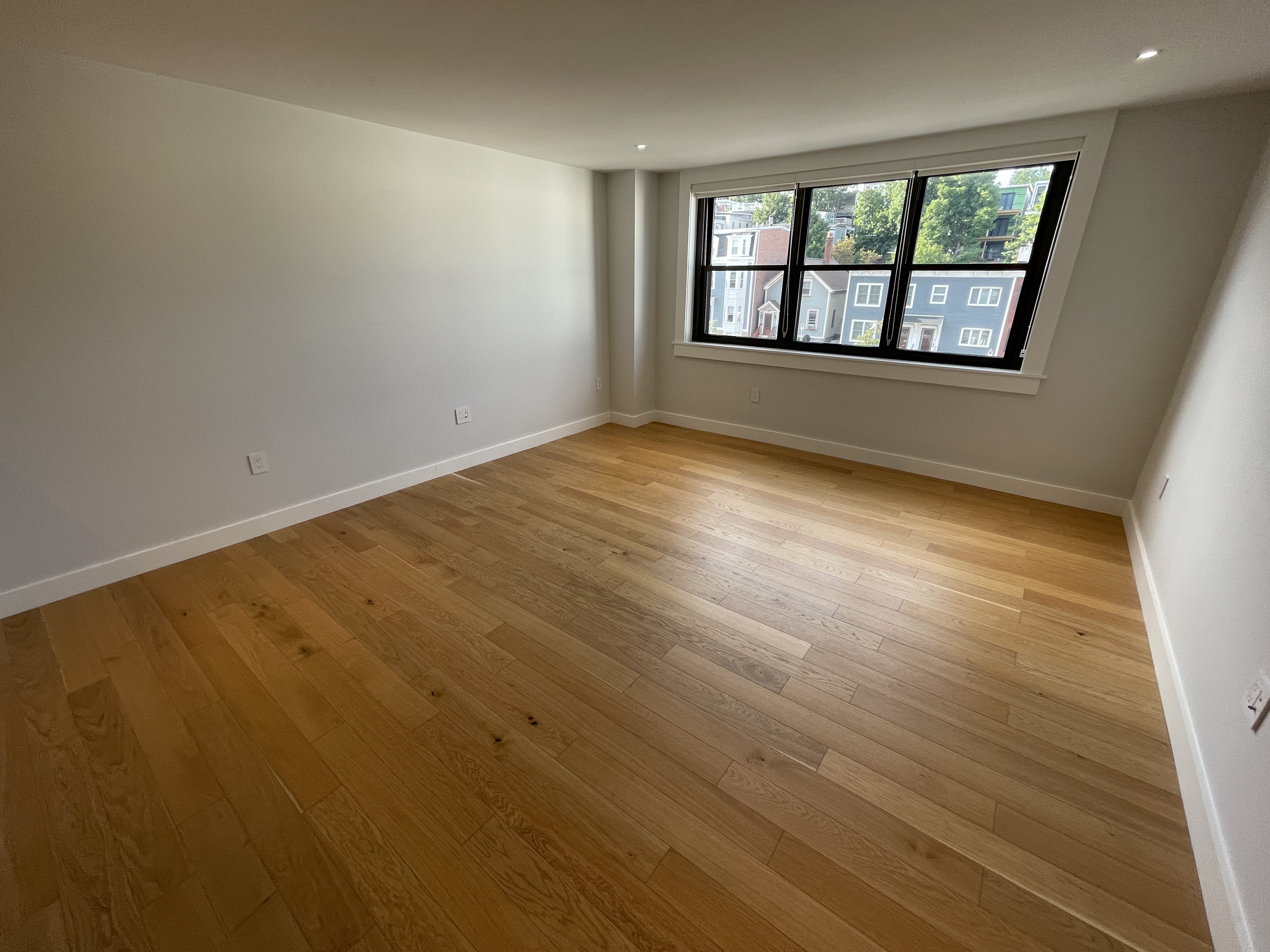 3 bed, 1.5 bath apartment for rent at 1410 Columbia Rd Unit 05B, South Boston — photo 1 of 46