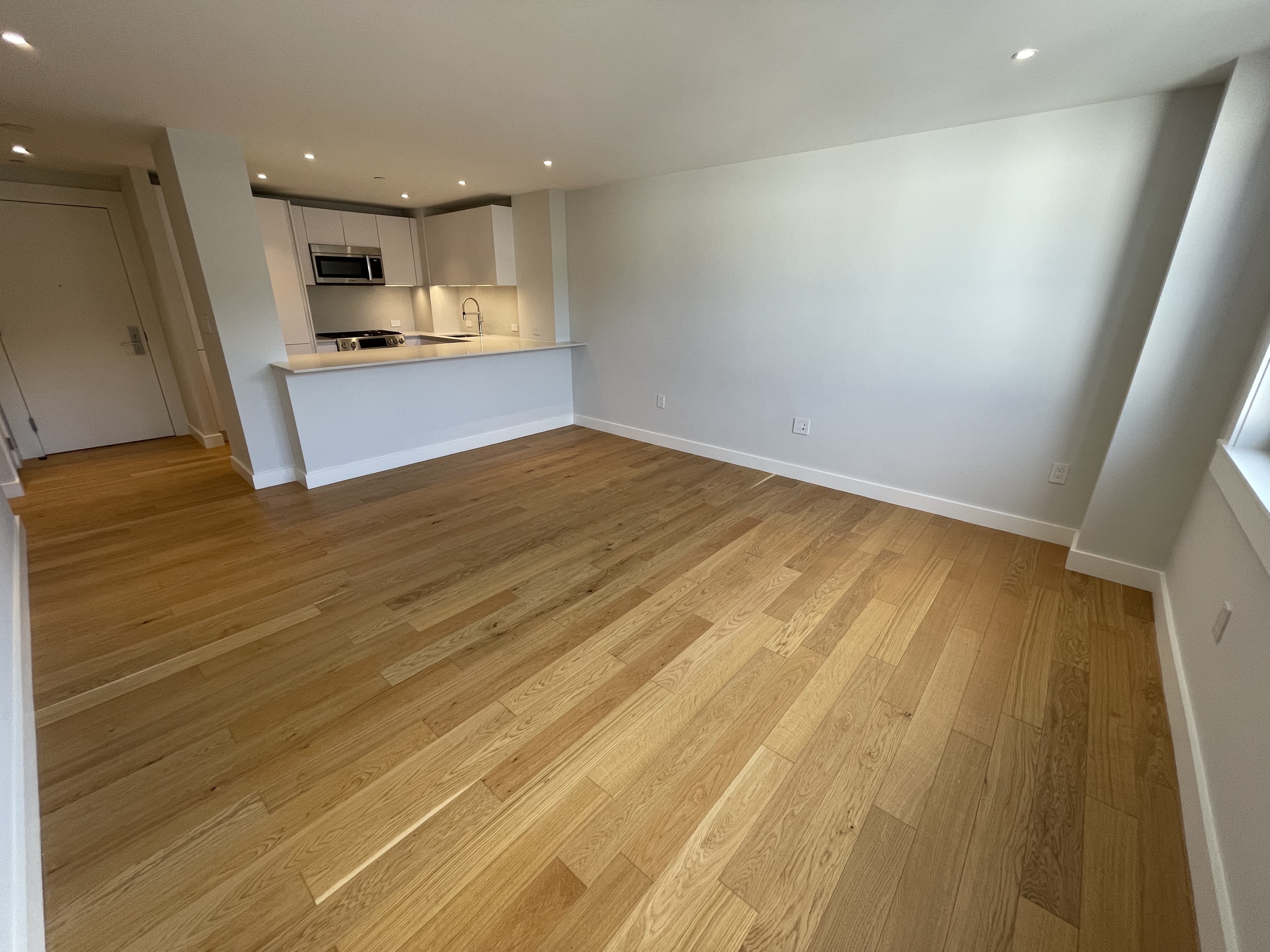 3 bed, 1.5 bath apartment for rent at 1410 Columbia Rd Unit 05B, South Boston — photo 3 of 46