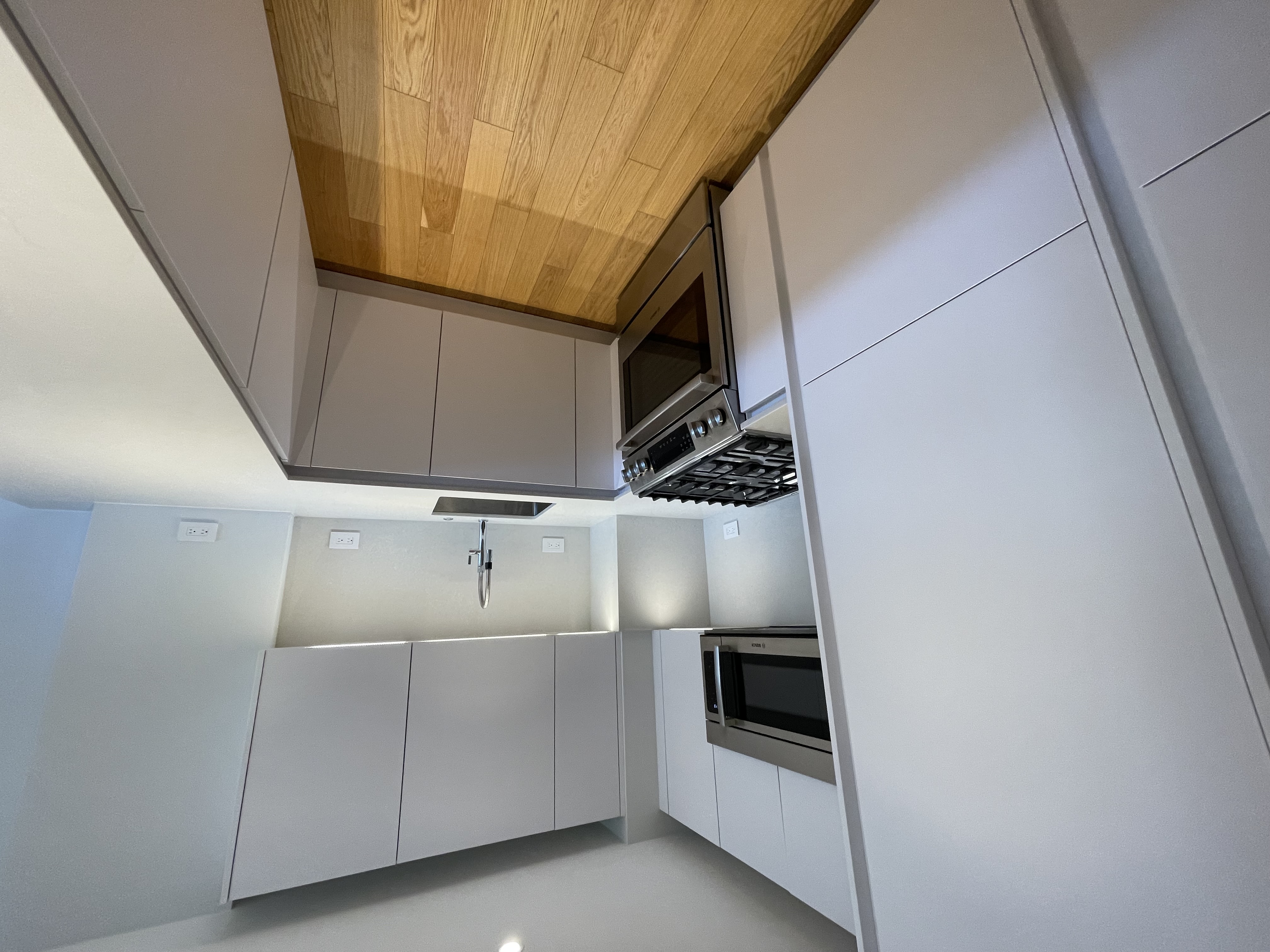 3 bed, 1.5 bath apartment for rent at 1410 Columbia Rd Unit 05B, South Boston — photo 7 of 46