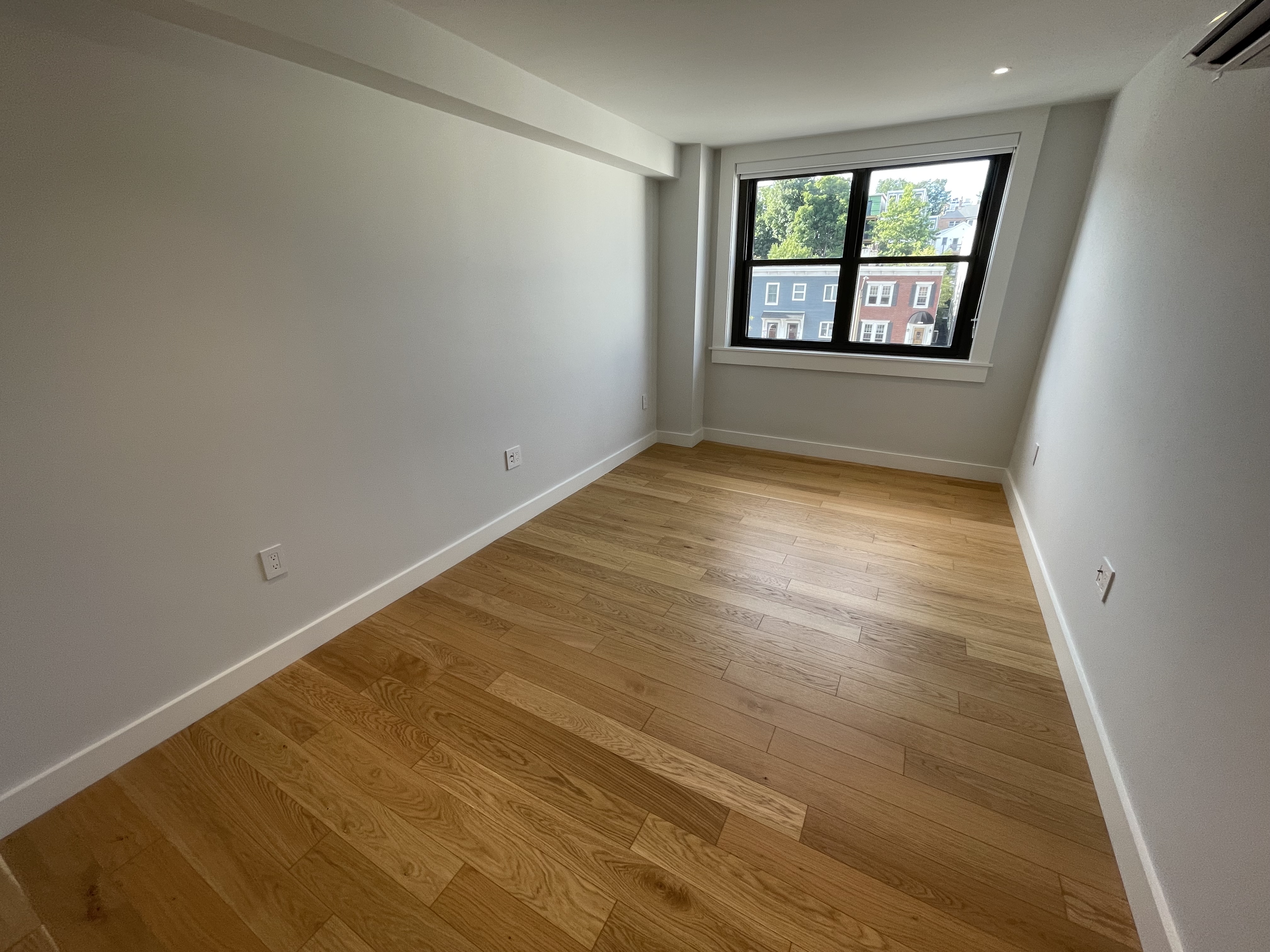 3 bed, 1.5 bath apartment for rent at 1410 Columbia Rd Unit 05B, South Boston — photo 10 of 46