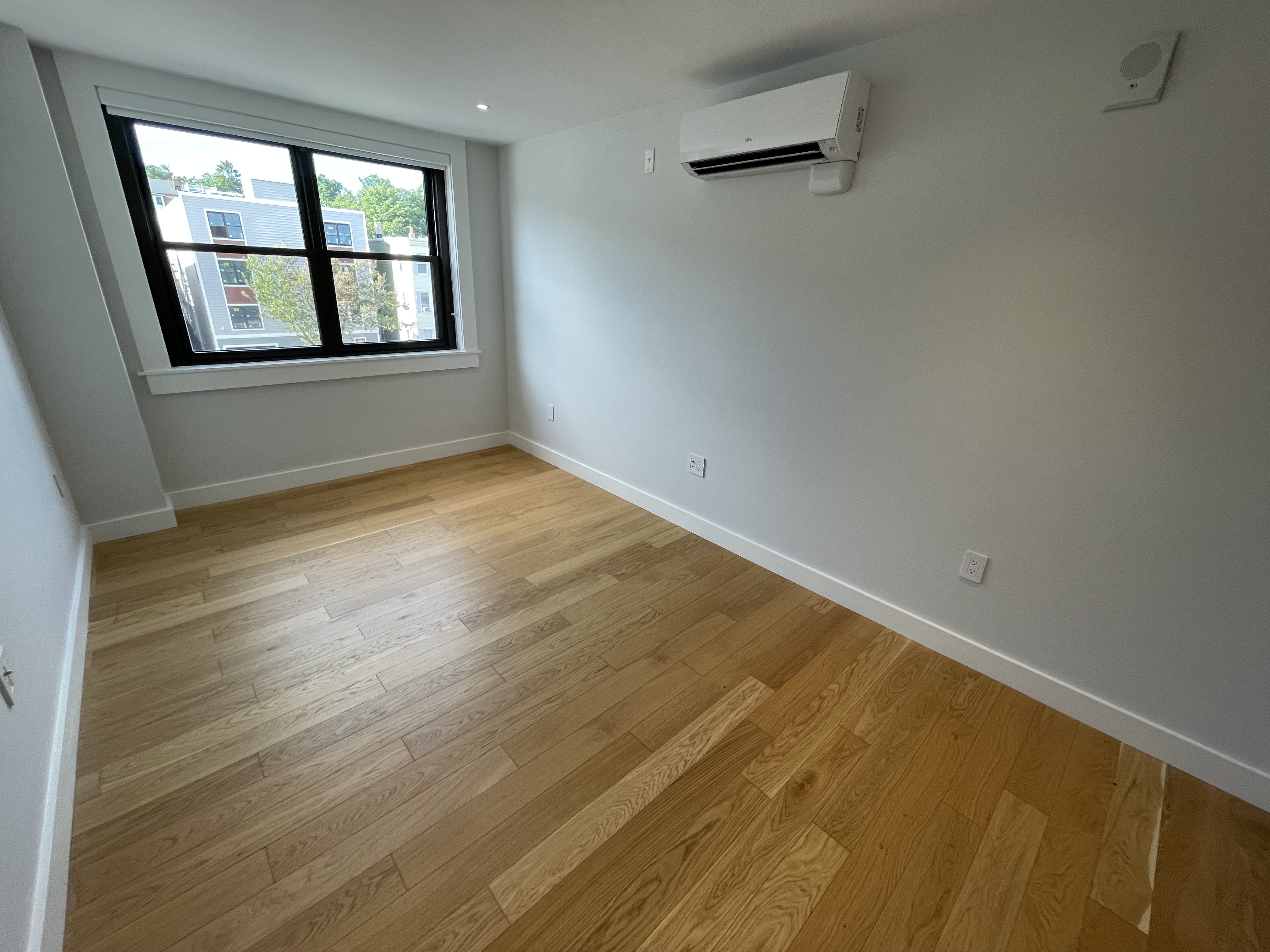 3 bed, 1.5 bath apartment for rent at 1410 Columbia Rd Unit 05B, South Boston — photo 13 of 46