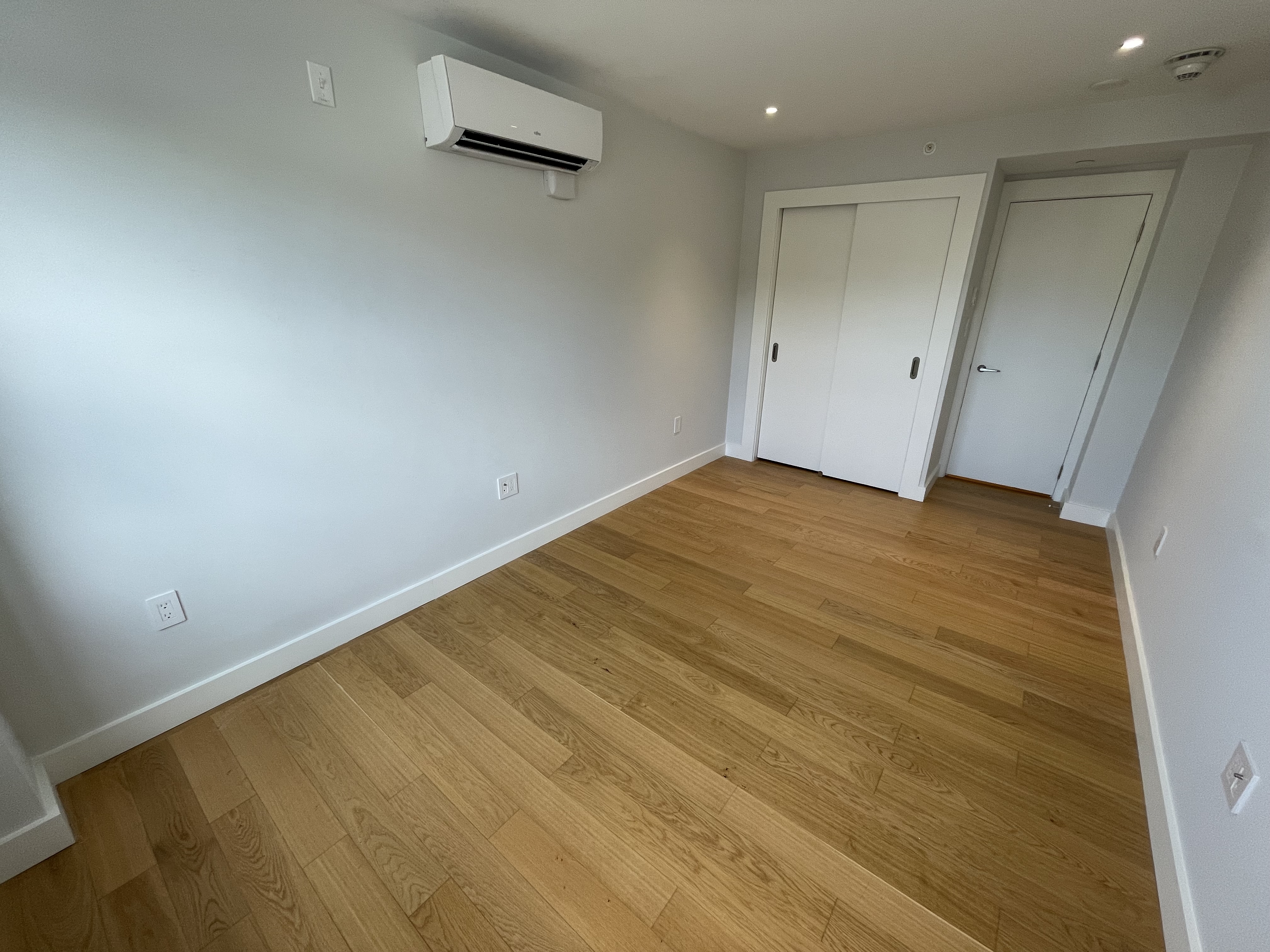 3 bed, 1.5 bath apartment for rent at 1410 Columbia Rd Unit 05B, South Boston — photo 15 of 46