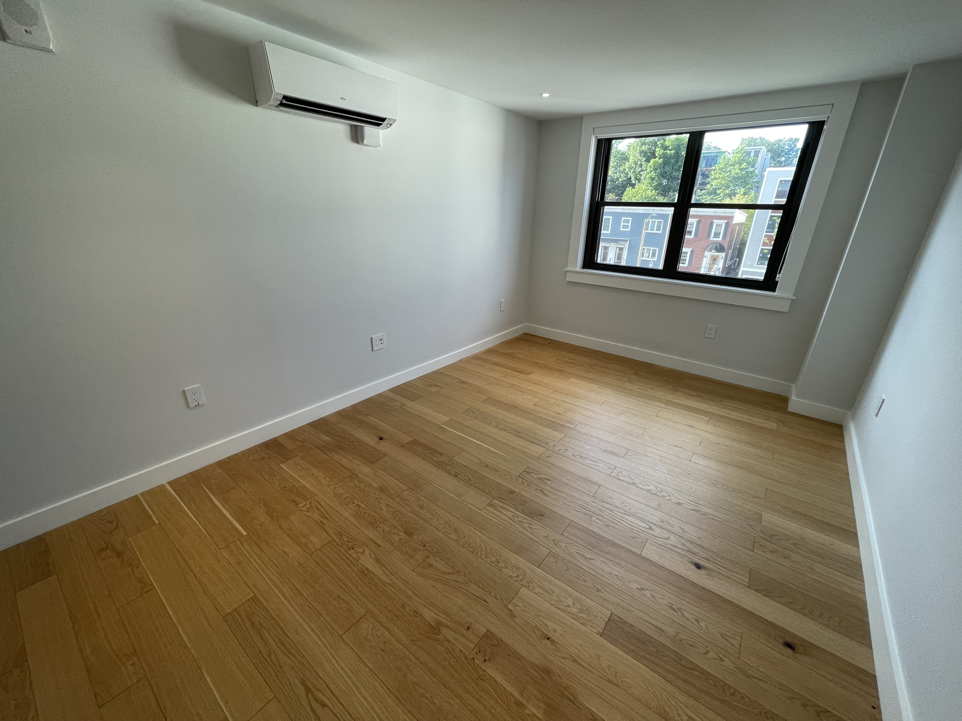 3 bed, 1.5 bath apartment for rent at 1410 Columbia Rd Unit 05B, South Boston — photo 21 of 46