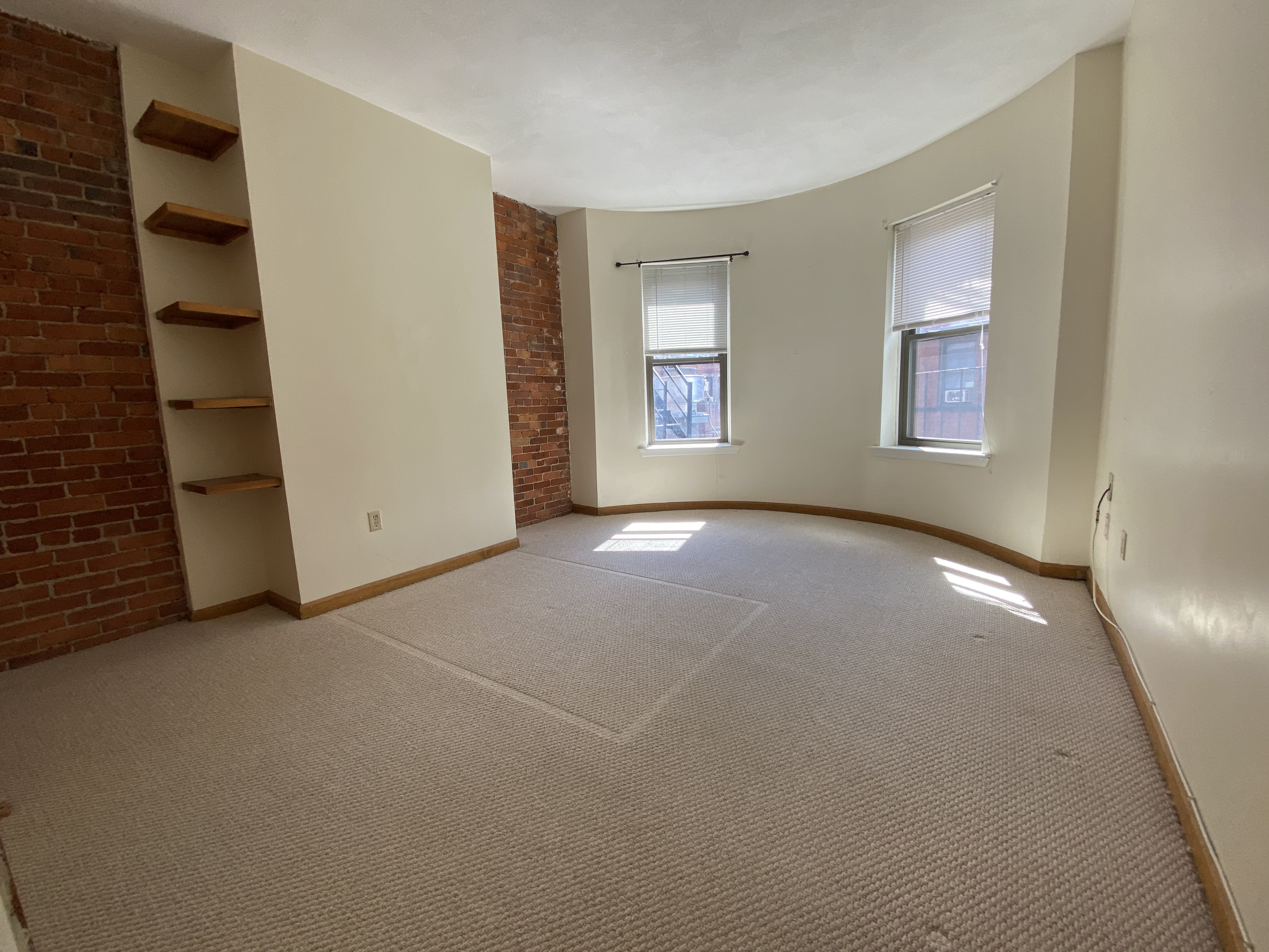 2 bed, 1 bath apartment for rent at 54 Gainsborough St Unit 1, Fenway — photo 6 of 7