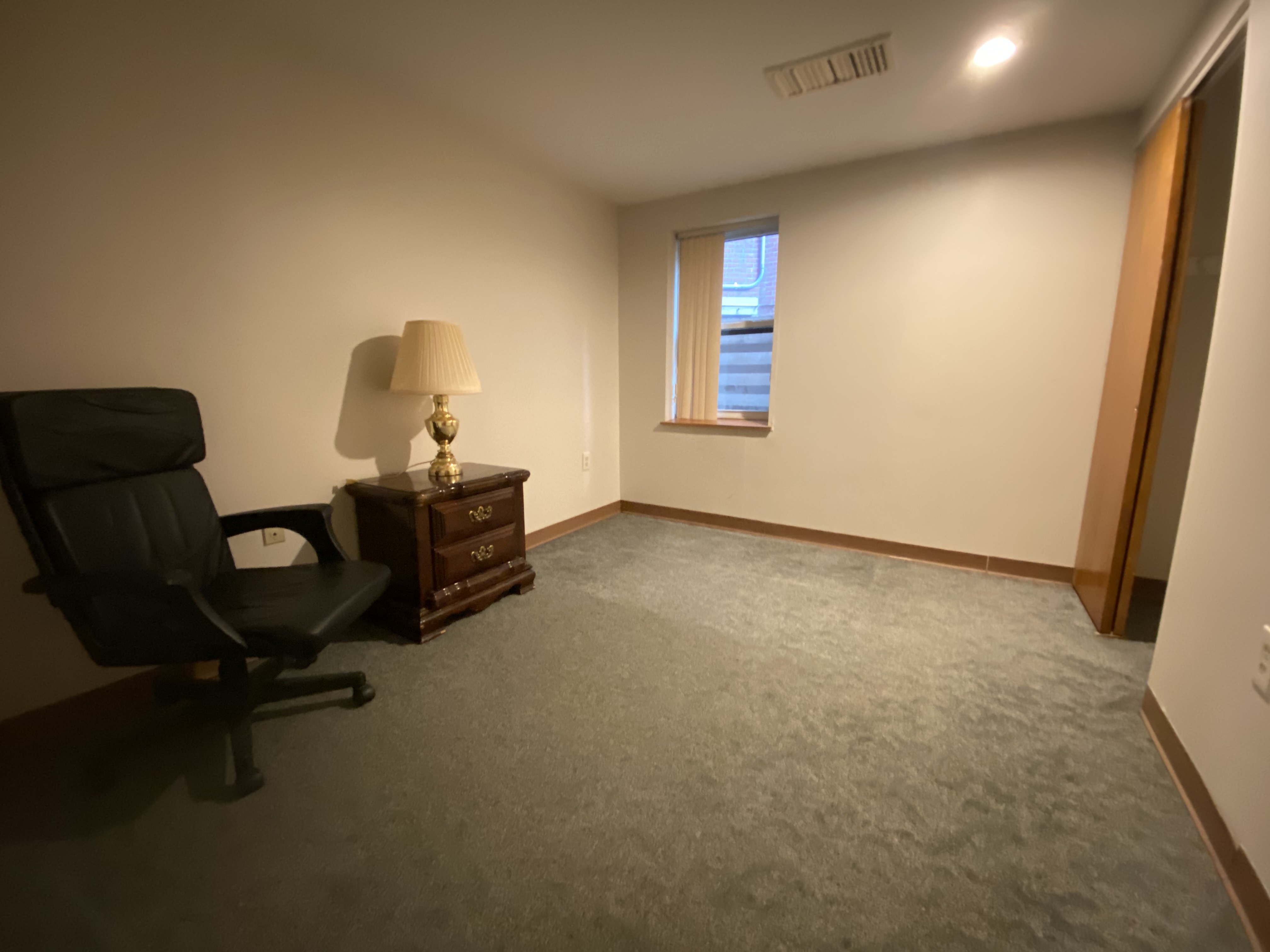 2 bed, 1 bath apartment for rent at 103 Gainsborough St Unit 006, Fenway — photo 8 of 8
