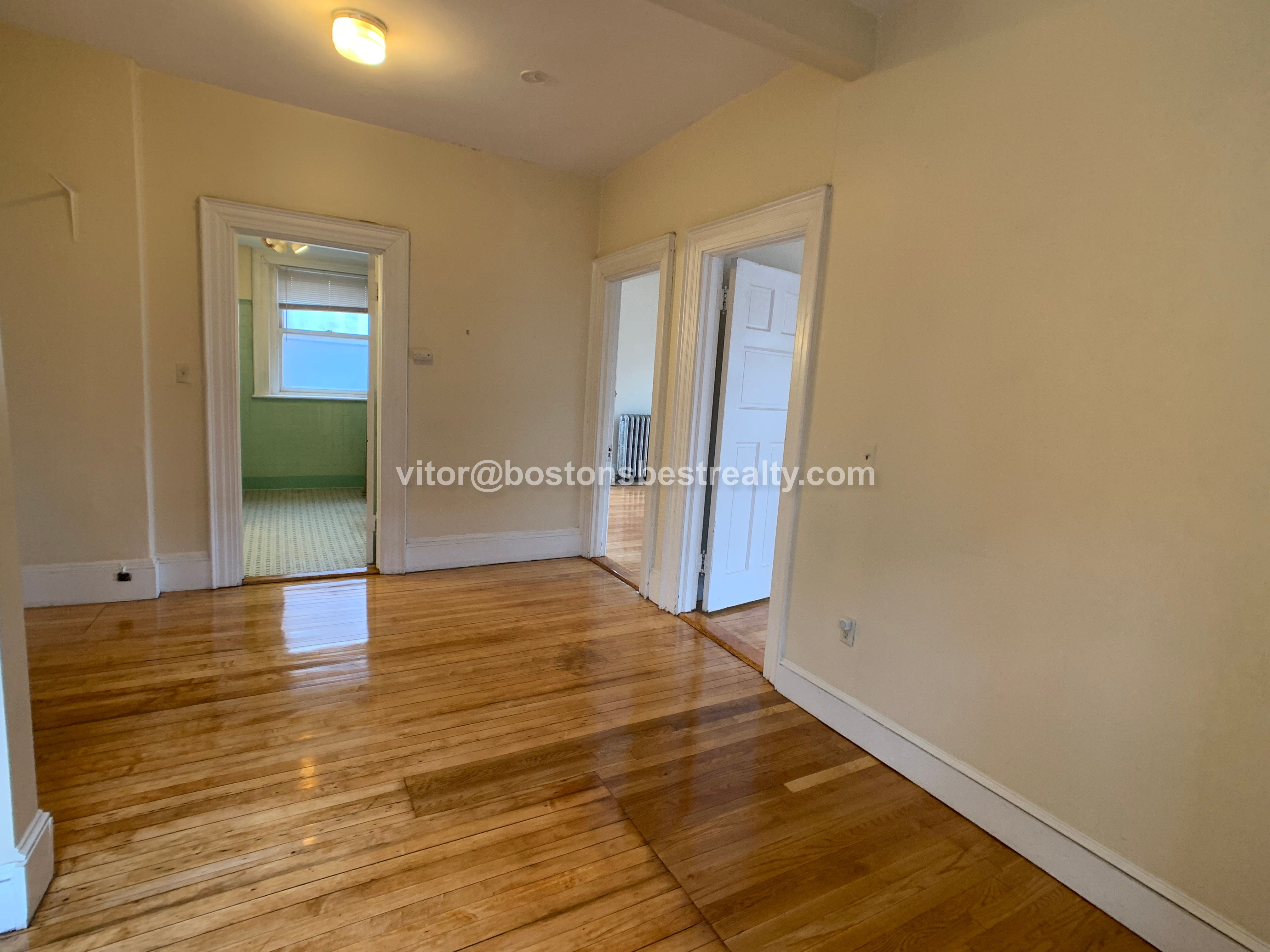 2 bed, 1 bath apartment for rent at 465 Park Dr Unit 16, Fenway — photo 4 of 13