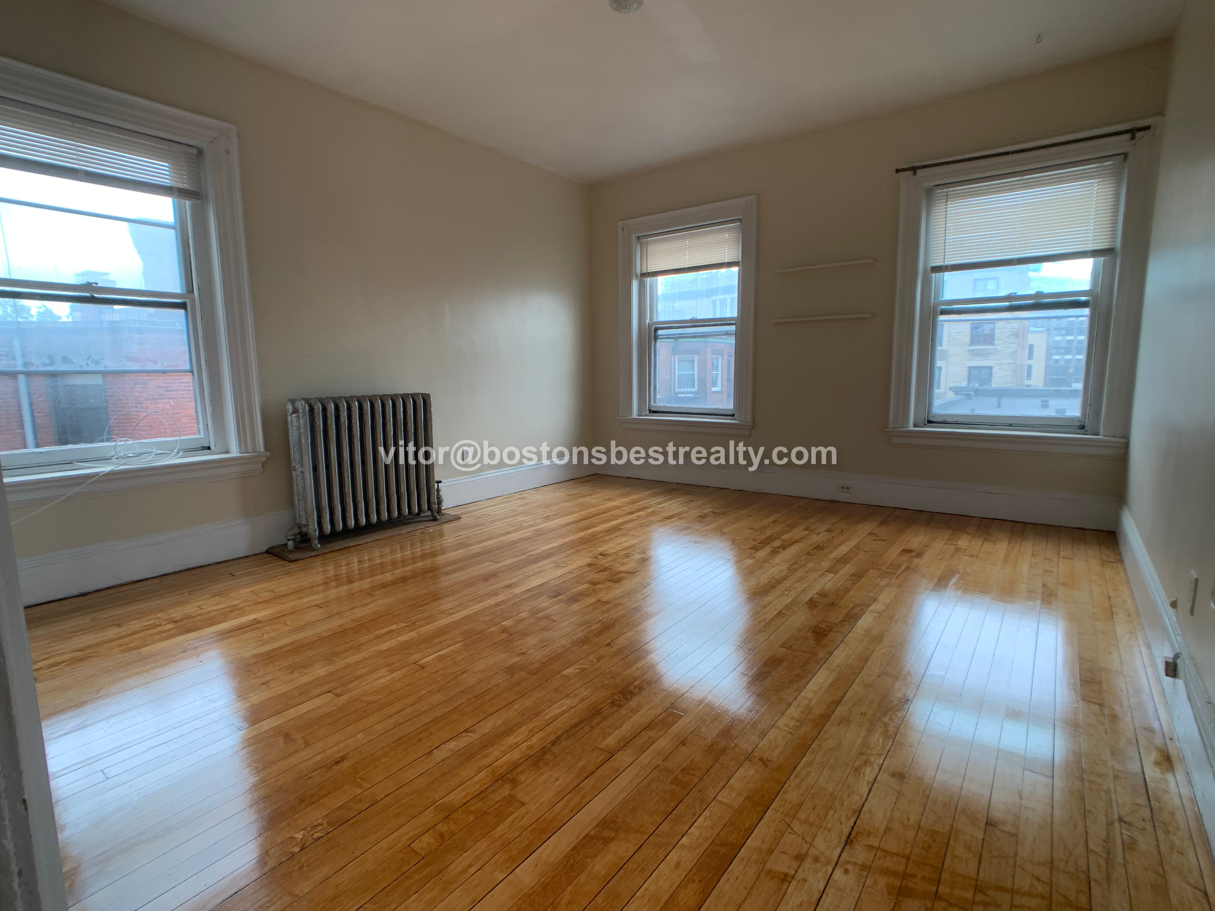 2 bed, 1 bath apartment for rent at 465 Park Dr Unit 16, Fenway — photo 6 of 13