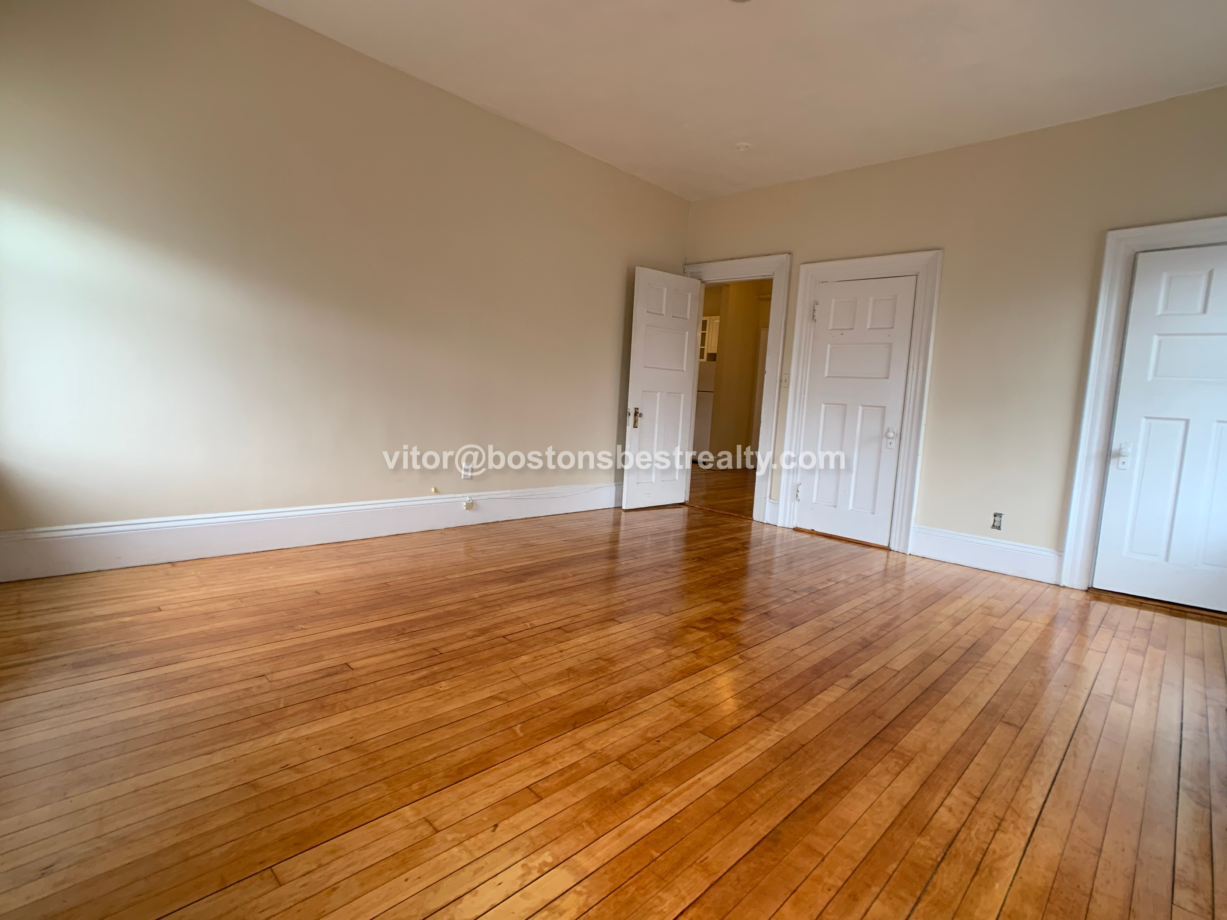 2 bed, 1 bath apartment for rent at 465 Park Dr Unit 16, Fenway — photo 7 of 13