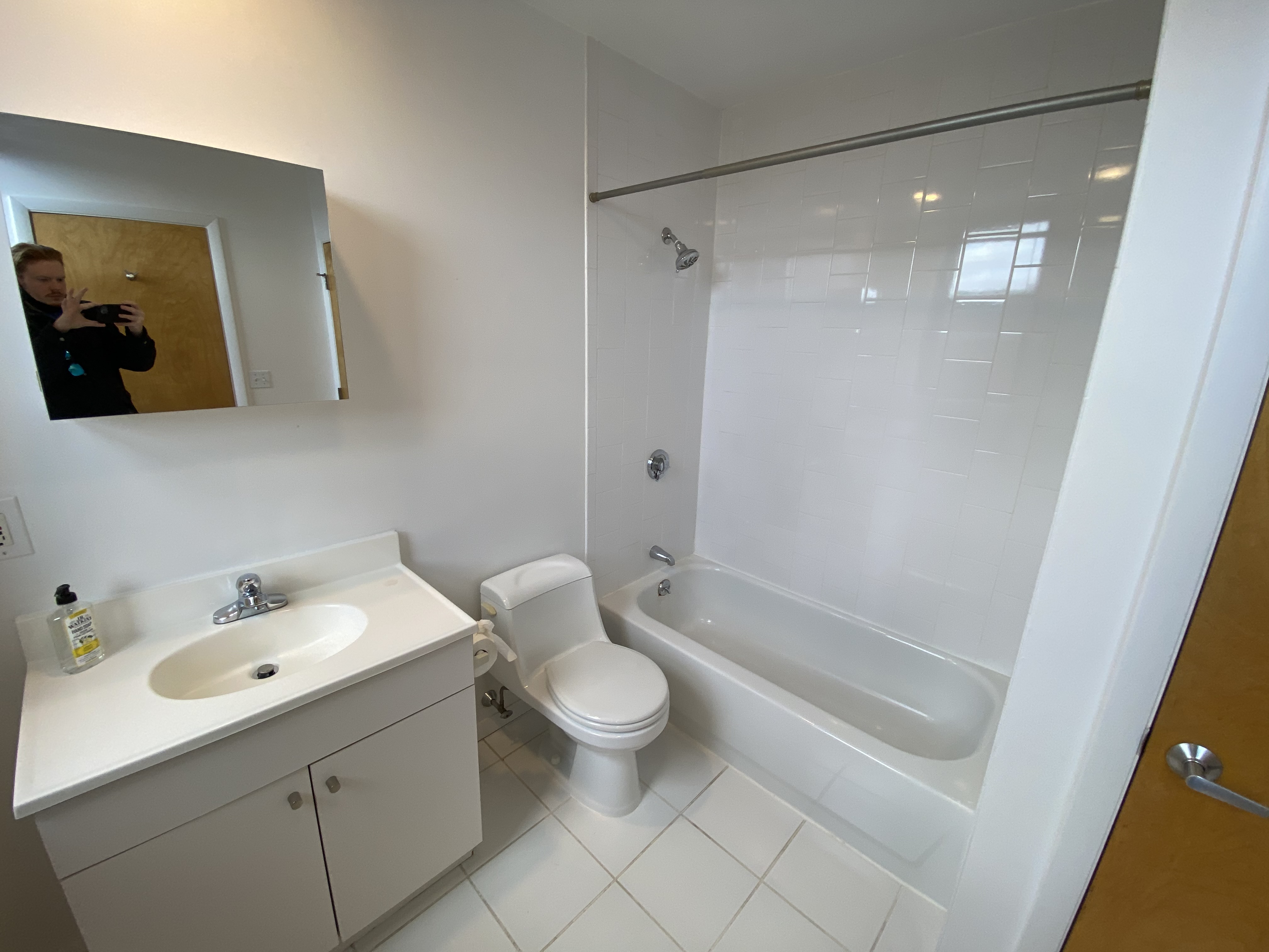 Studio bed, 1 bath apartment for rent at 100 Pearl St Unit 21-CF, Chelsea — photo 9 of 12