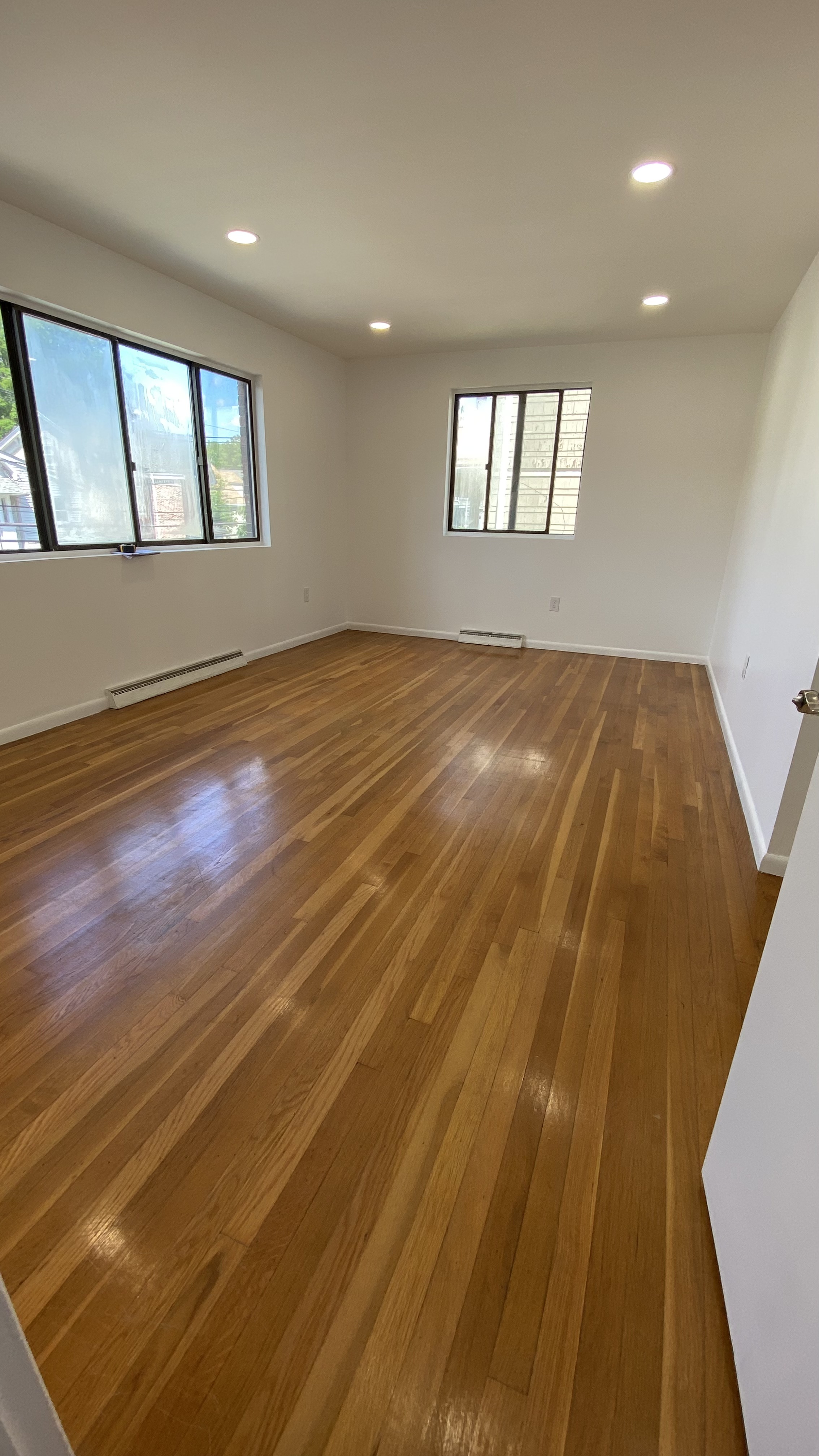 3 bed, 1 bath apartment for rent at 60 Nonantum St Unit 1, Brighton — photo 8 of 8