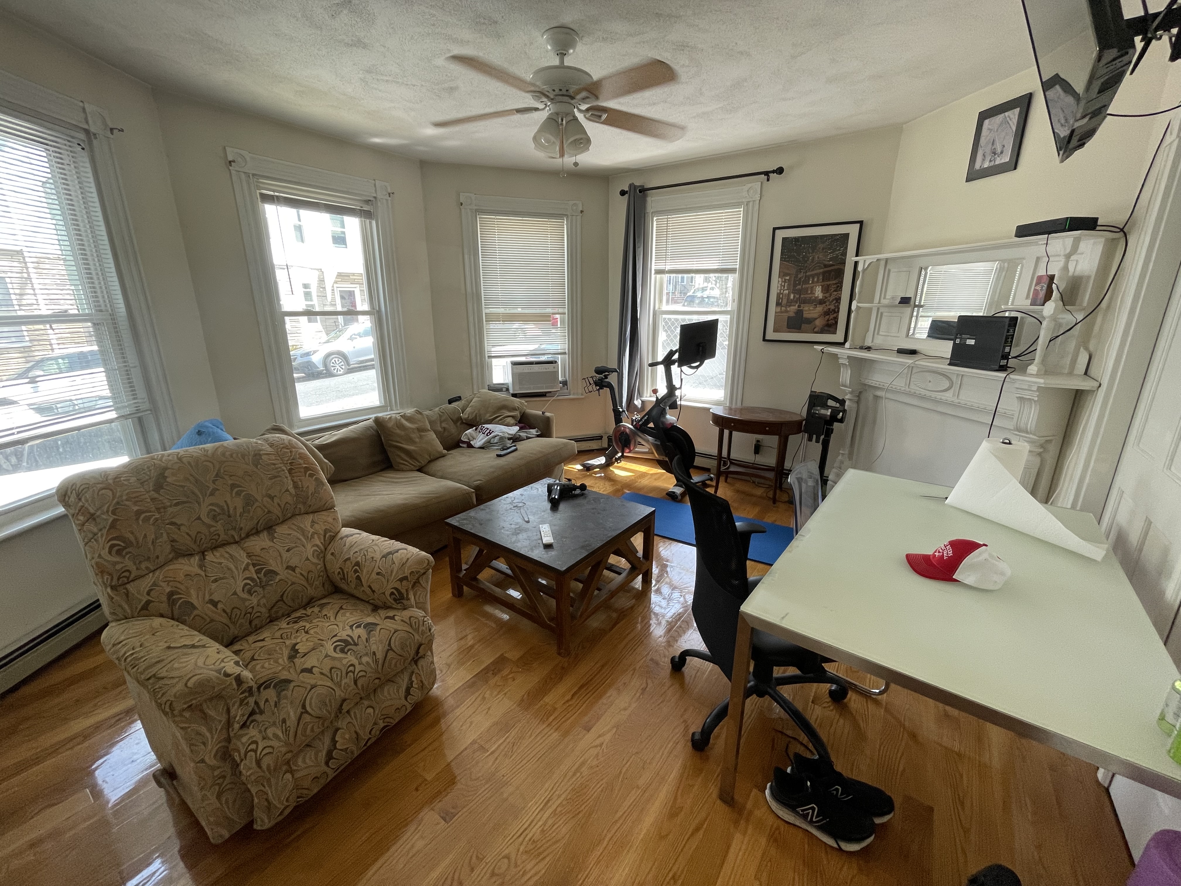 2 bed, 1 bath apartment for rent at 627 3rd St Unit 1F, South Boston — photo 6 of 6