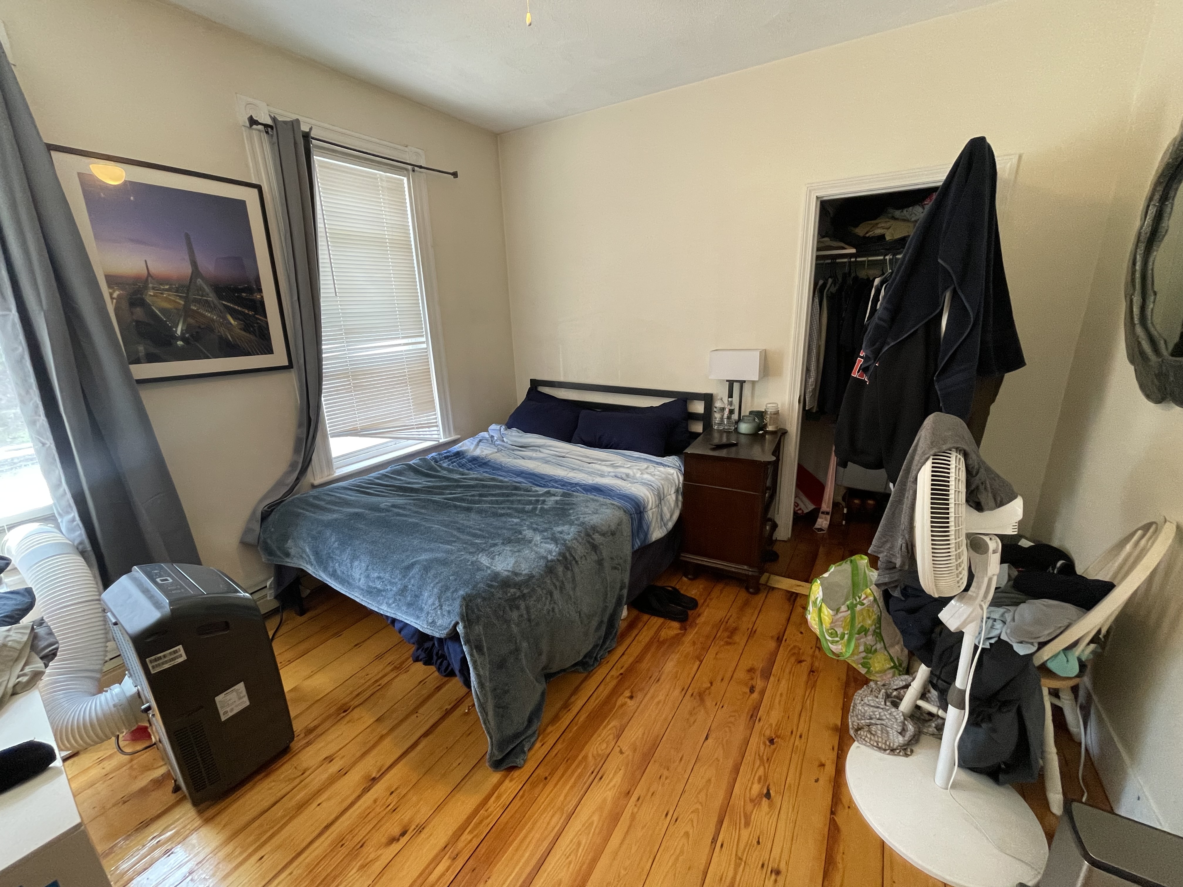 2 bed, 1 bath apartment for rent at 627 3rd St Unit 1F, South Boston — photo 2 of 6
