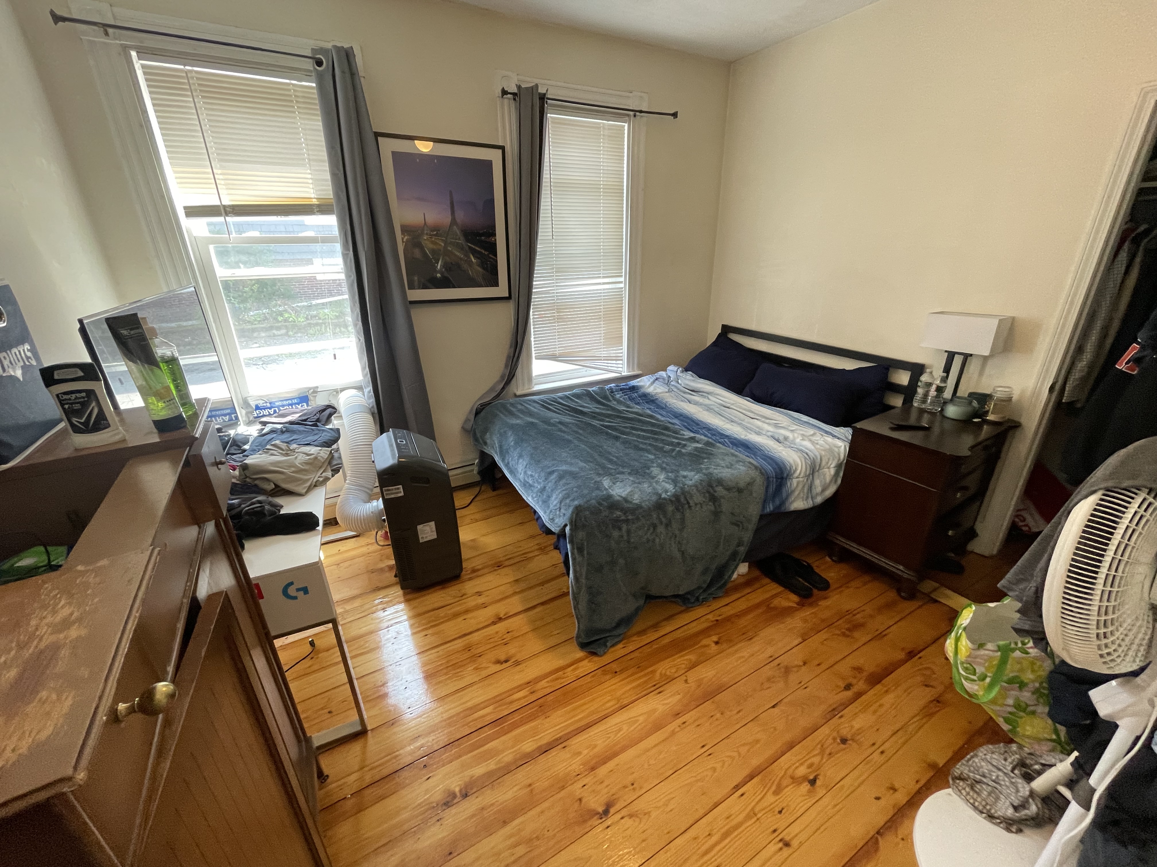 2 bed, 1 bath apartment for rent at 627 3rd St Unit 1F, South Boston — photo 1 of 6